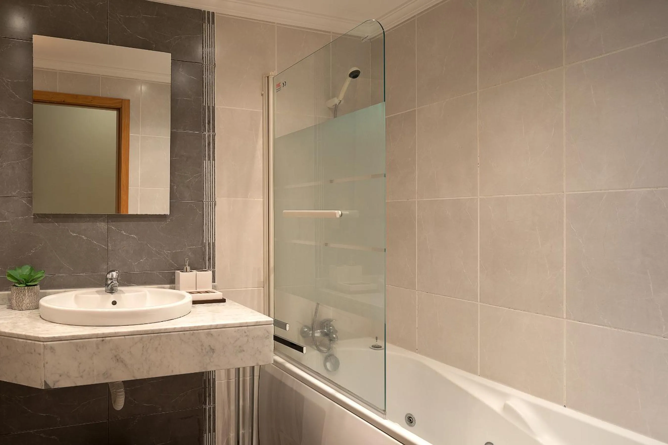 Bathroom in Apartamento Vale e Mar