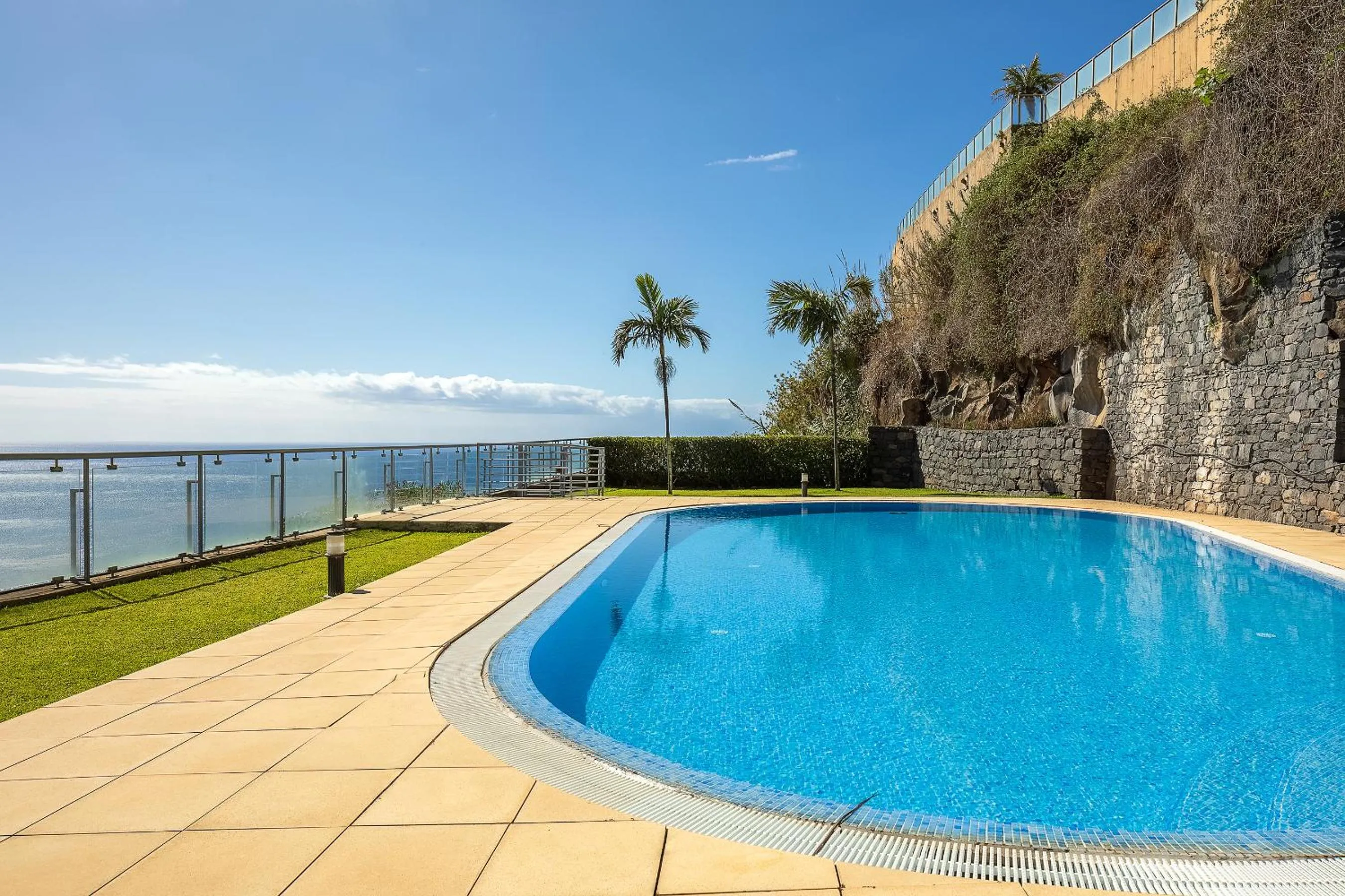 Natural landscape in Apartamento Vale e Mar