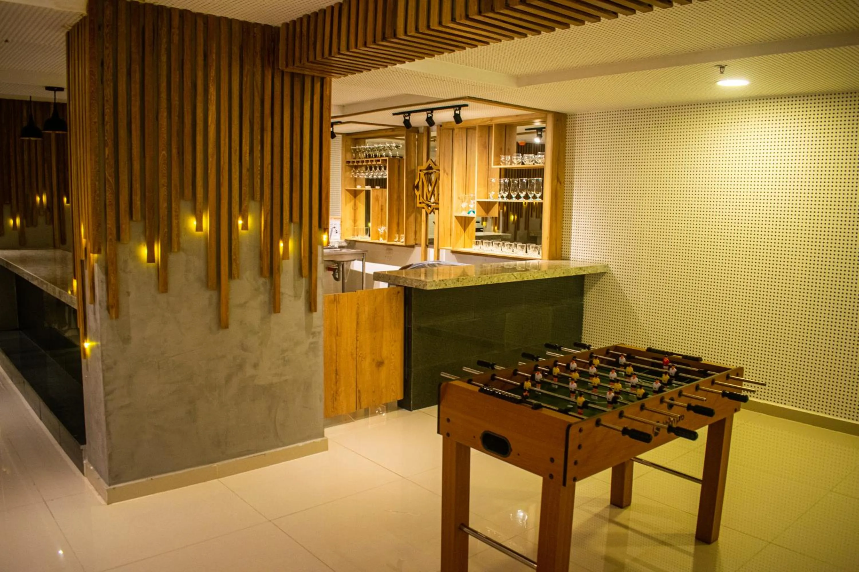 Game Room in HOTEL MANZUR