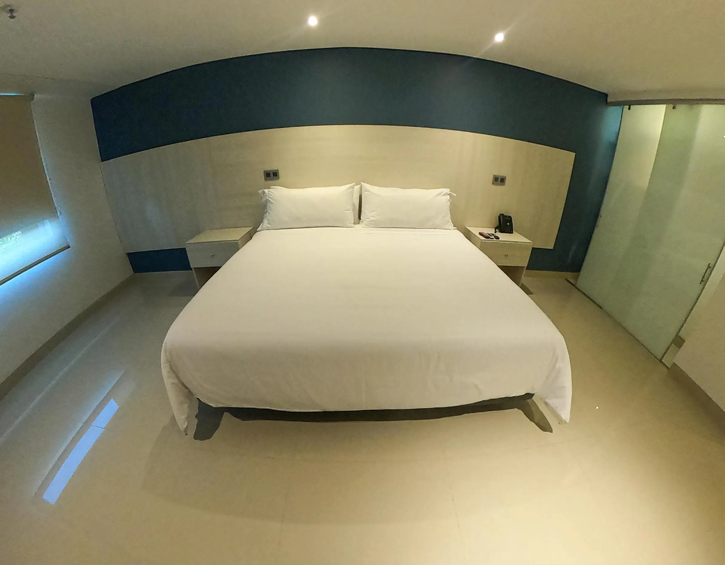 Bed in HOTEL MANZUR