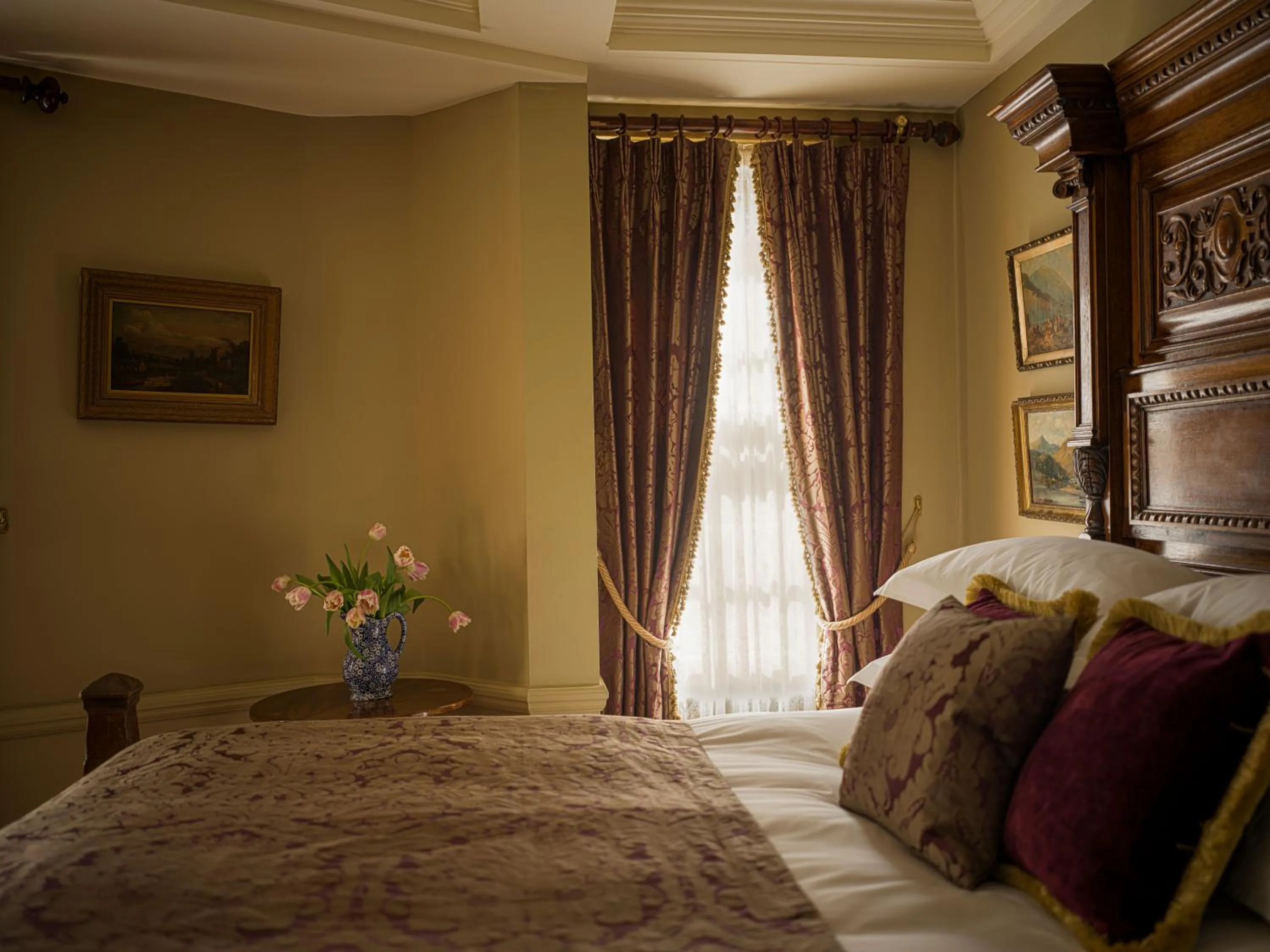 Bedroom, Bed in The Rookery