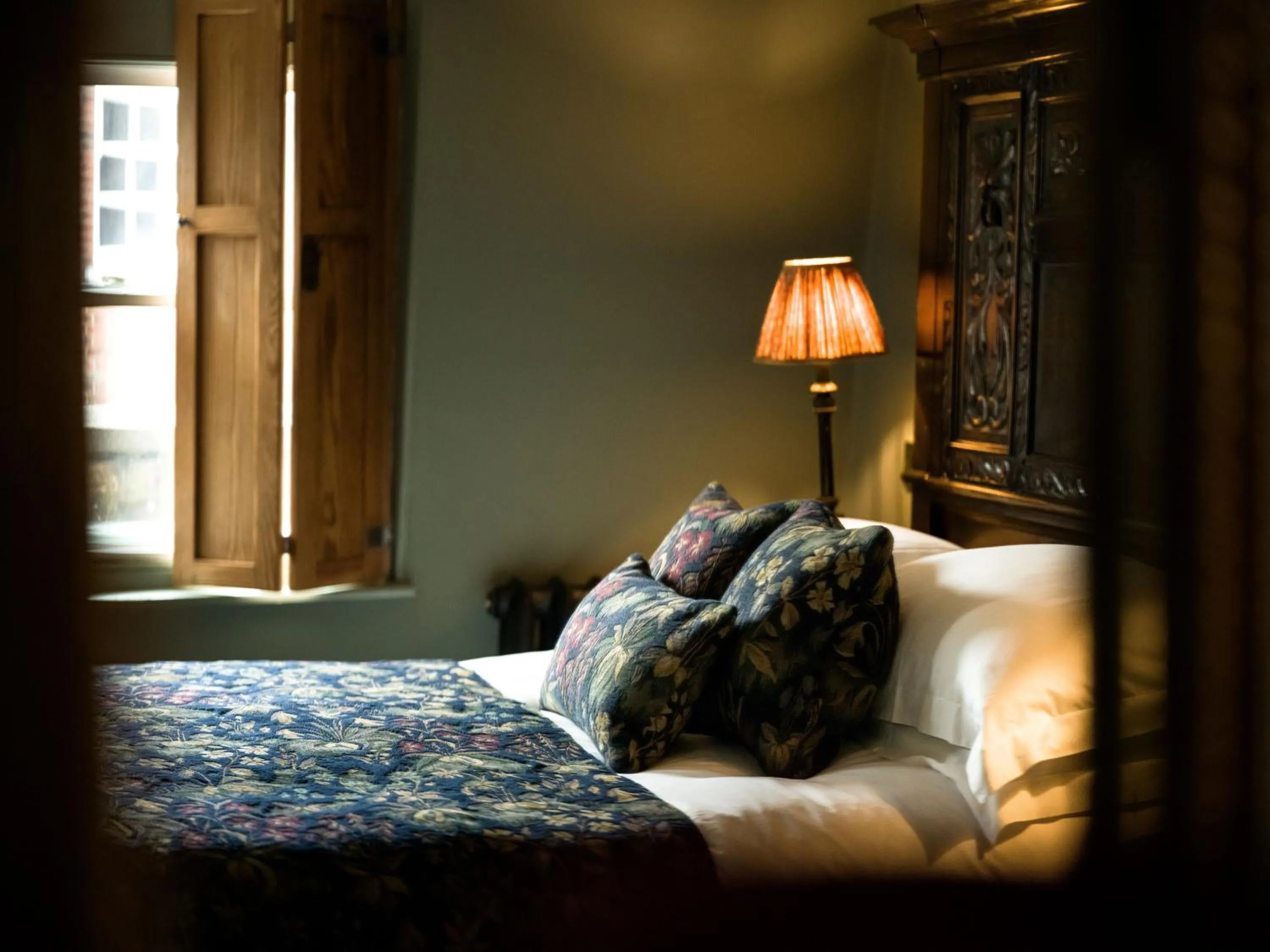 Bedroom, Bed in The Rookery