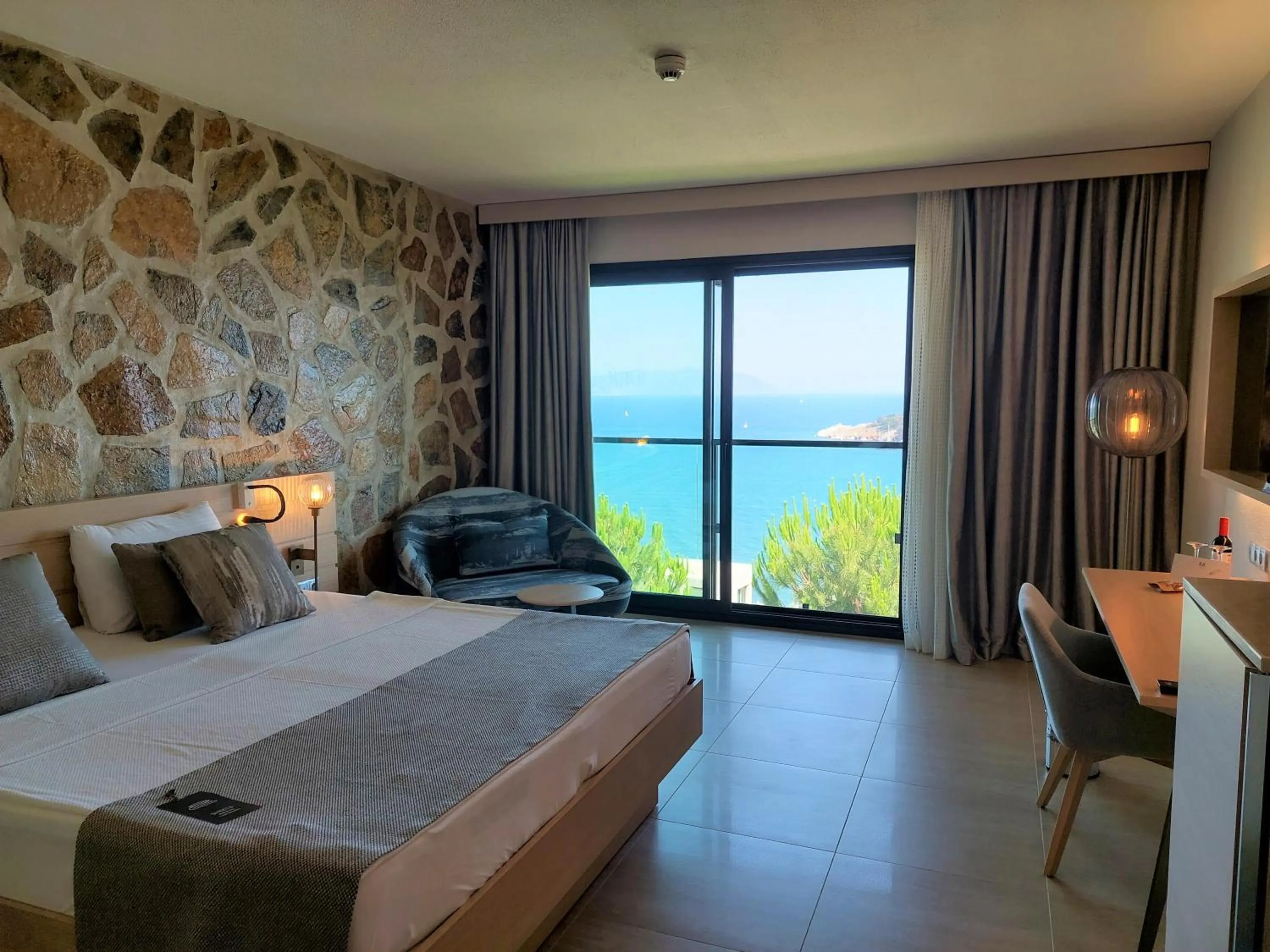 Massage, Bed in TUI BLUE Seno - Adults Only