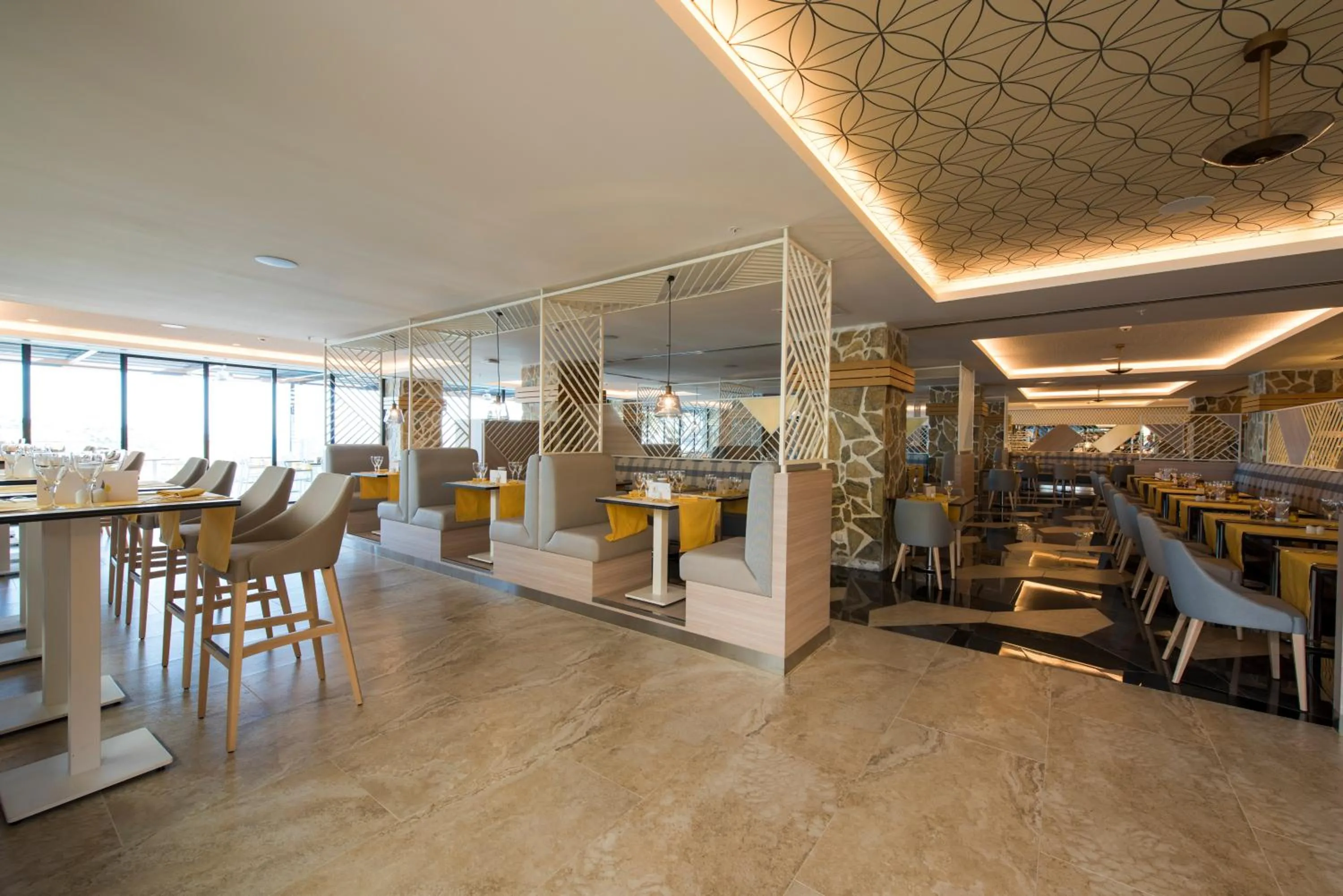 Restaurant/places to eat in TUI BLUE Seno - Adults Only