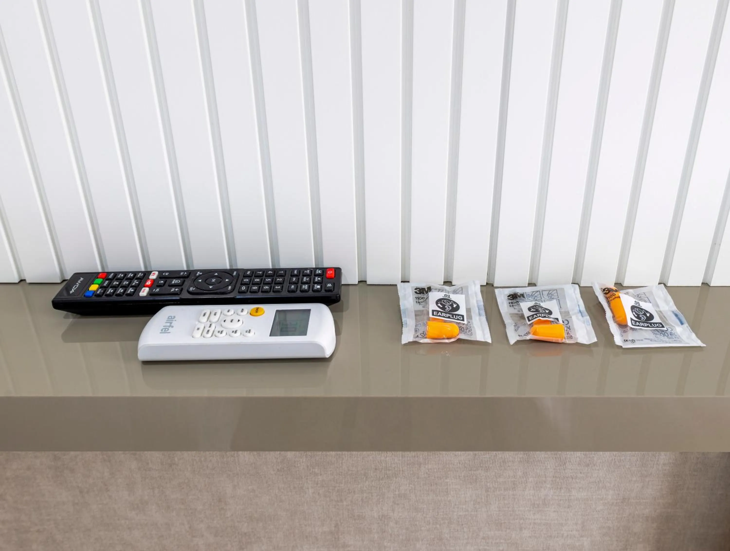 Business facilities in Dem Premium Hotel - Round Trip Airport Service - Istanbul International Airport