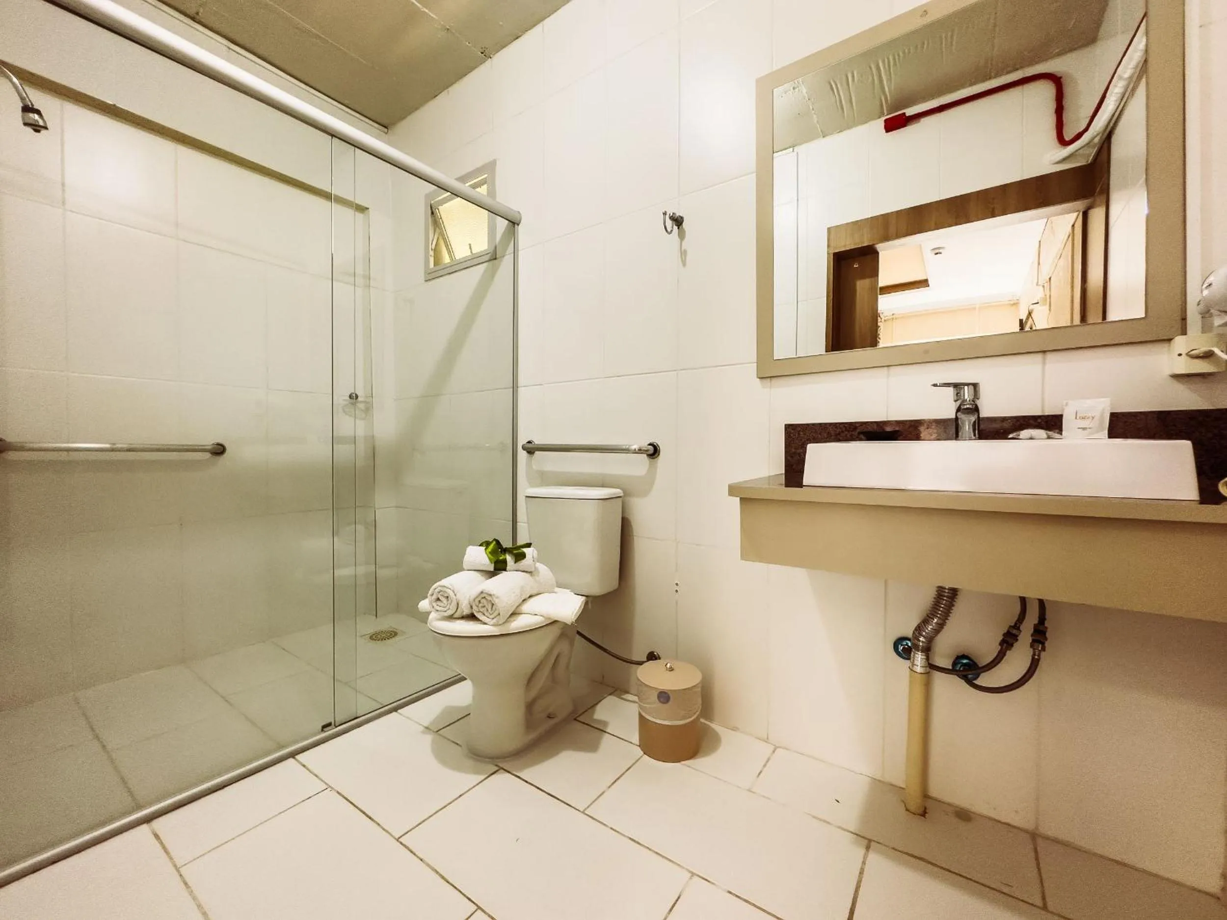 Bathroom in Luzzy Hotel