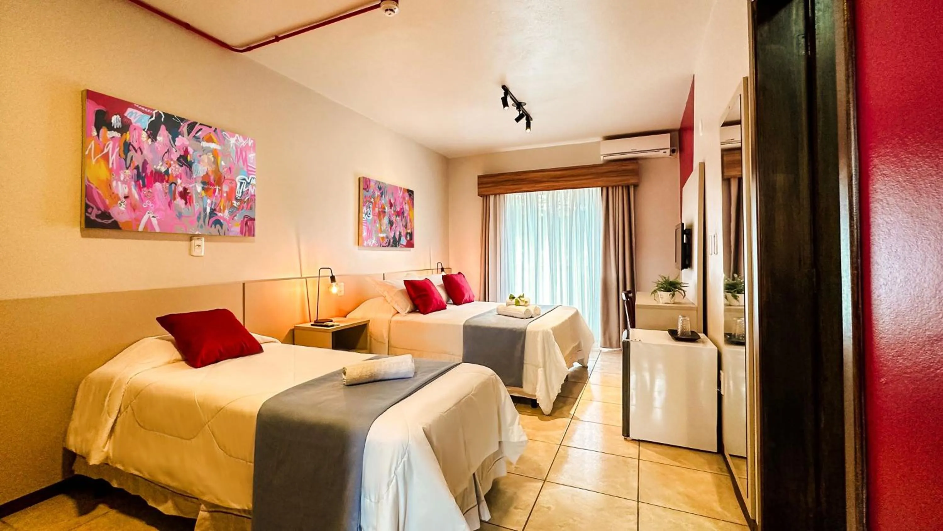 Photo of the whole room in Luzzy Hotel