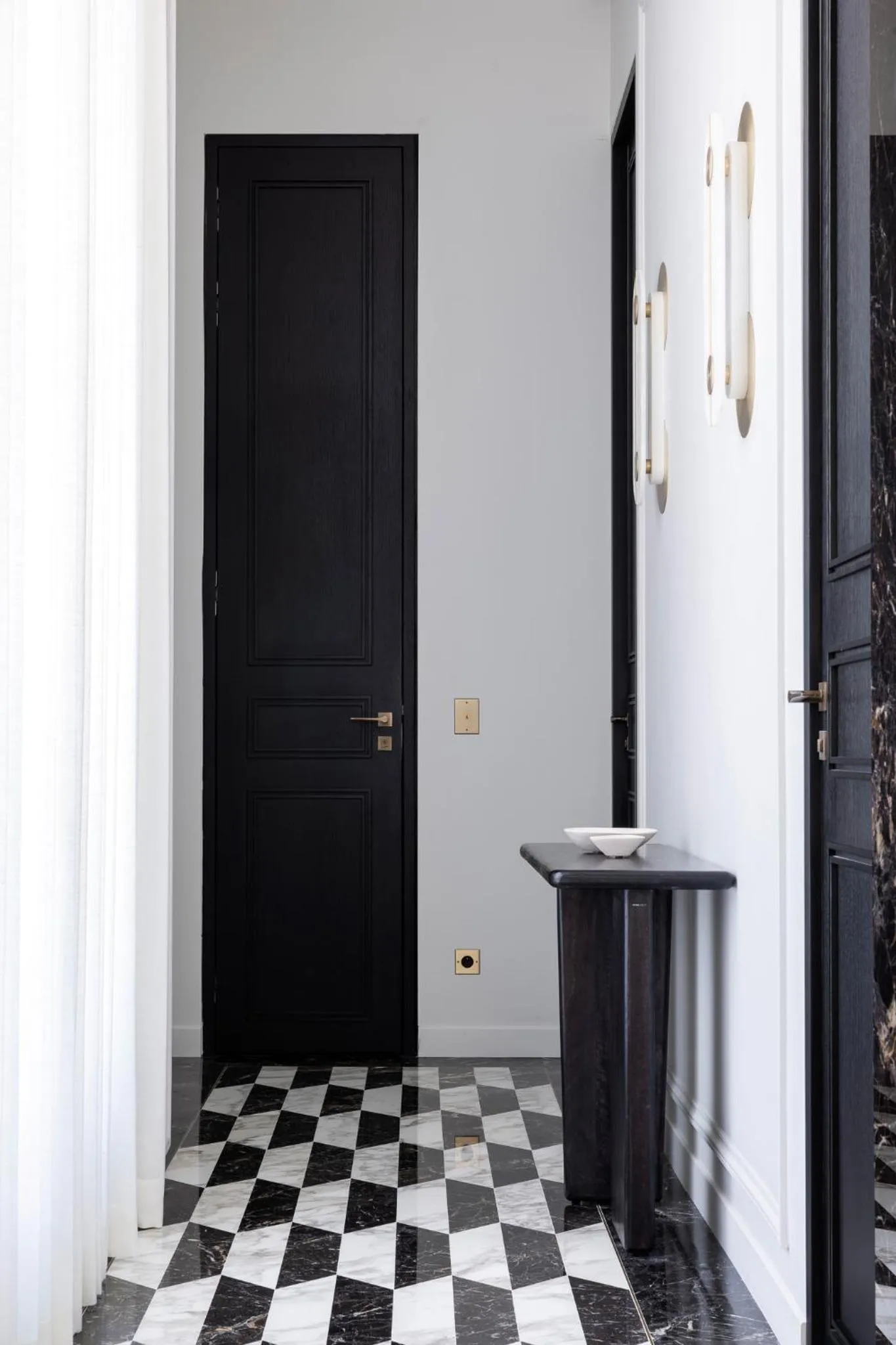 Property building in HIGHSTAY - Luxury Serviced Apartments - Le Marais