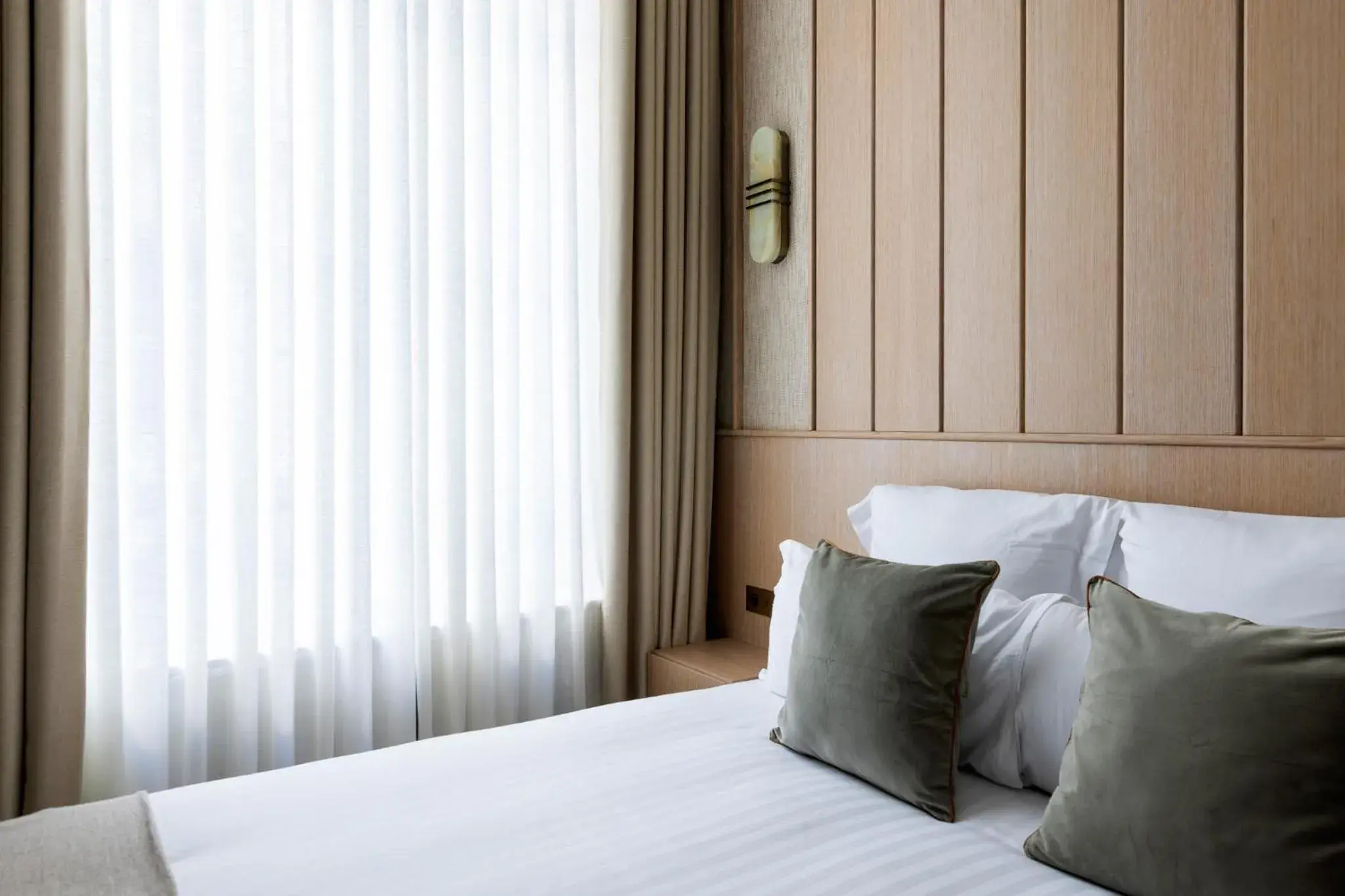 Bed in HIGHSTAY - Luxury Serviced Apartments - Le Marais Bed in HIGHSTAY - Luxury Serviced Apartments - Le Marais