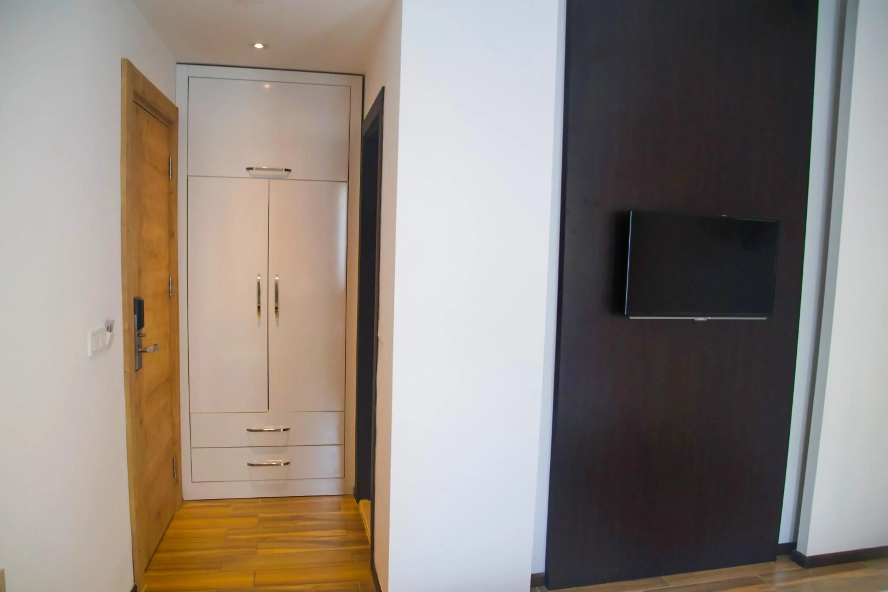 TV and multimedia in Hermes Hotel