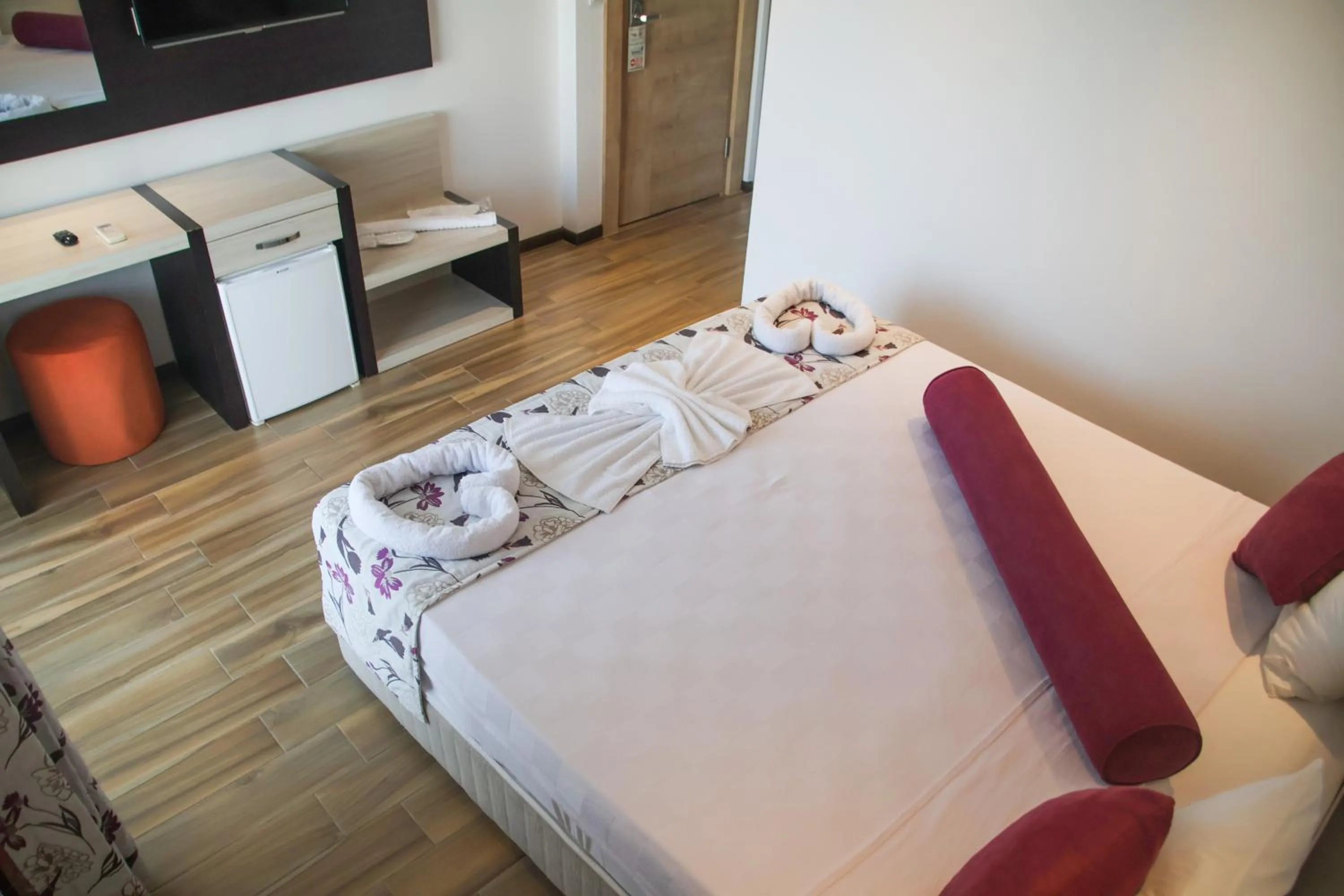 Photo of the whole room in Hermes Hotel