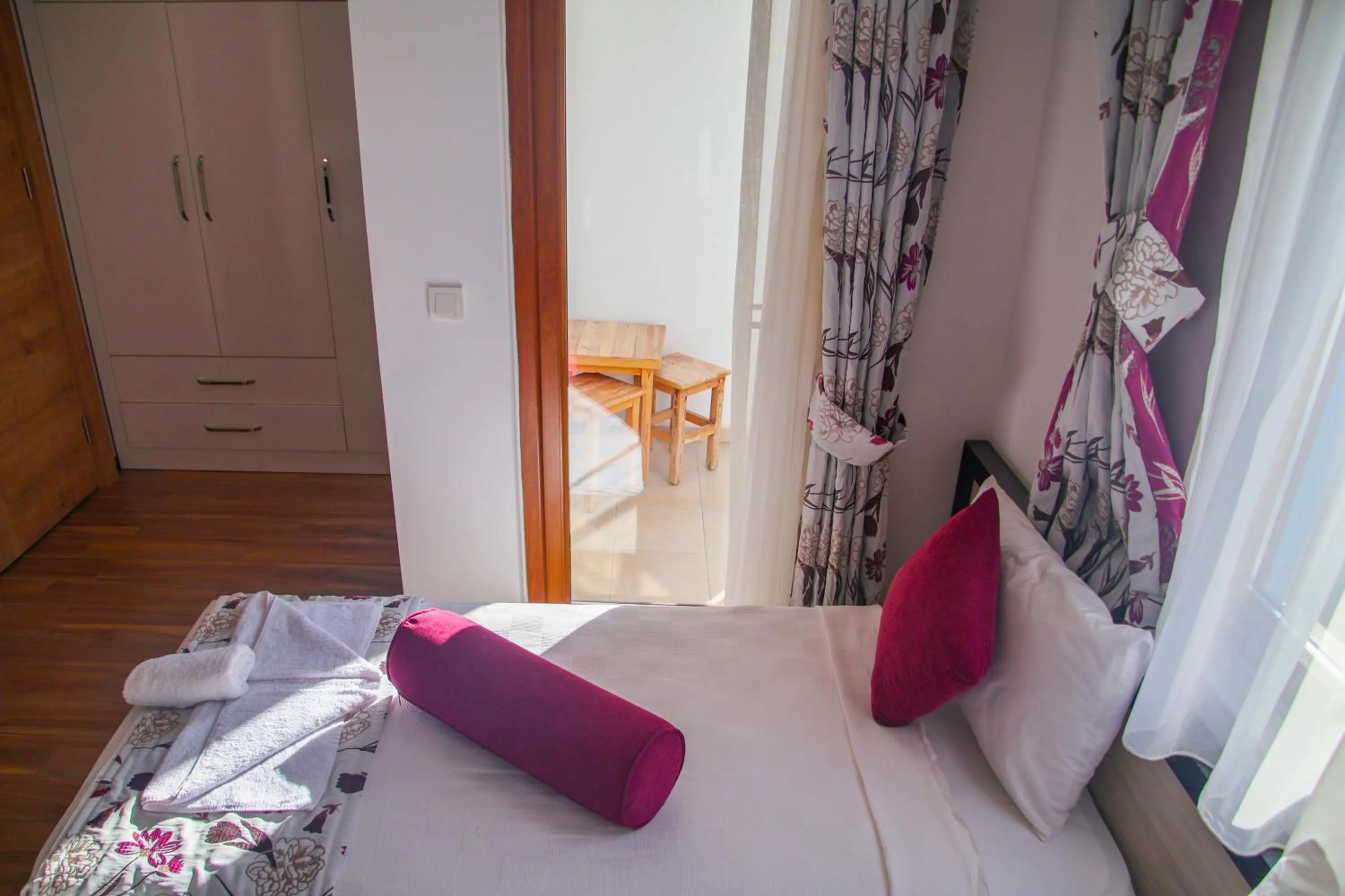 Photo of the whole room in Hermes Hotel