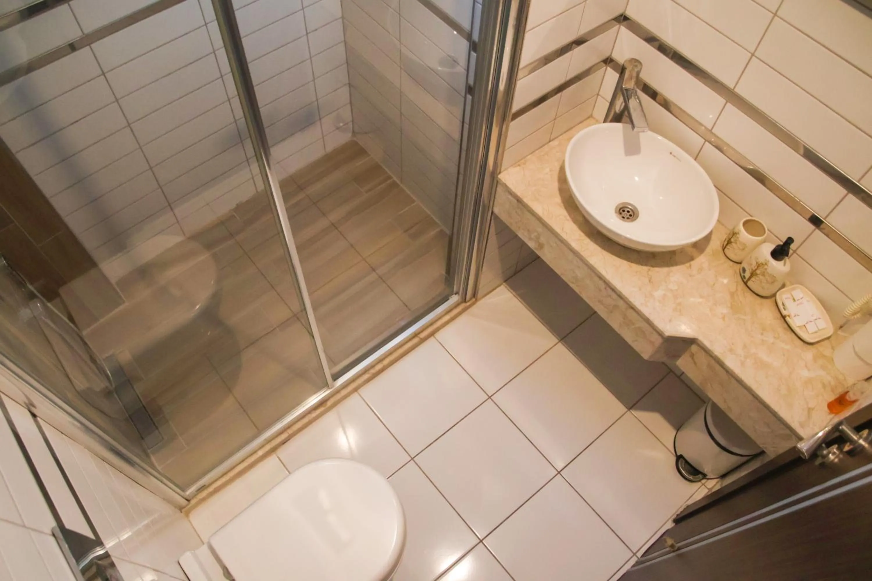 Bathroom in Hermes Hotel