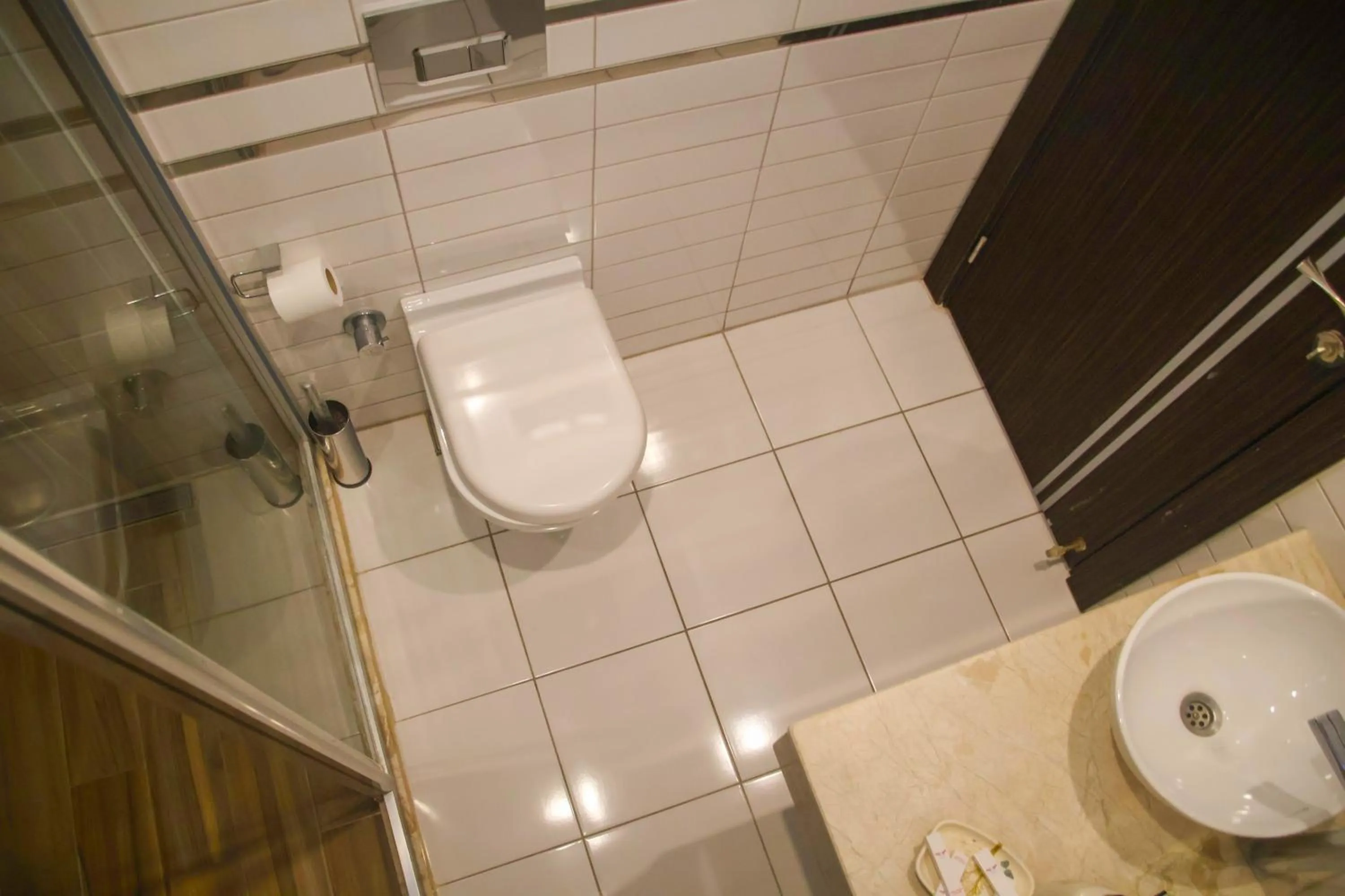 Bathroom in Hermes Hotel