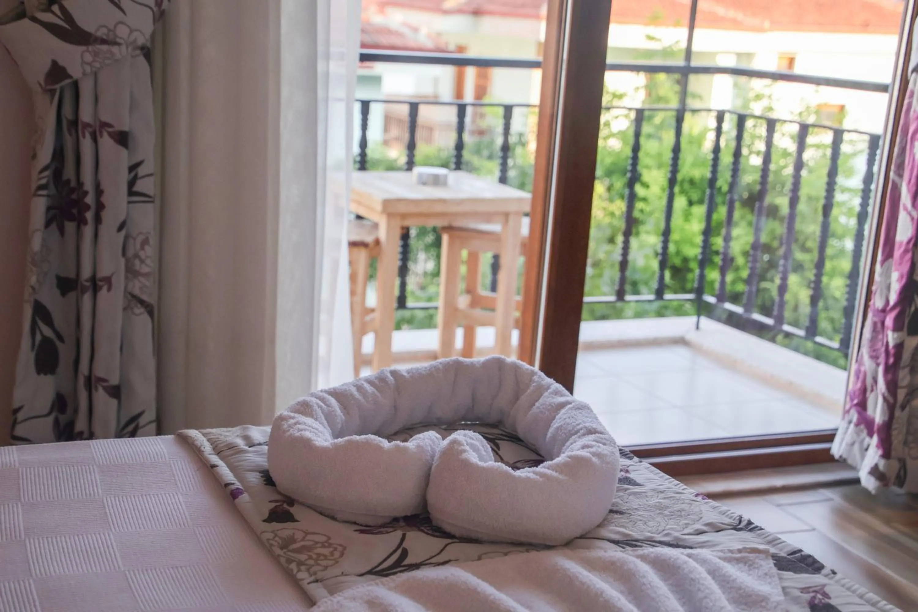 Photo of the whole room in Hermes Hotel