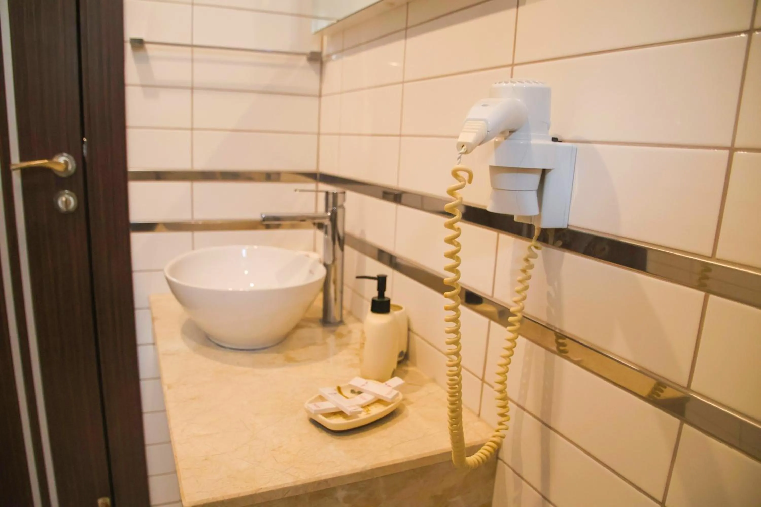 Bathroom in Hermes Hotel