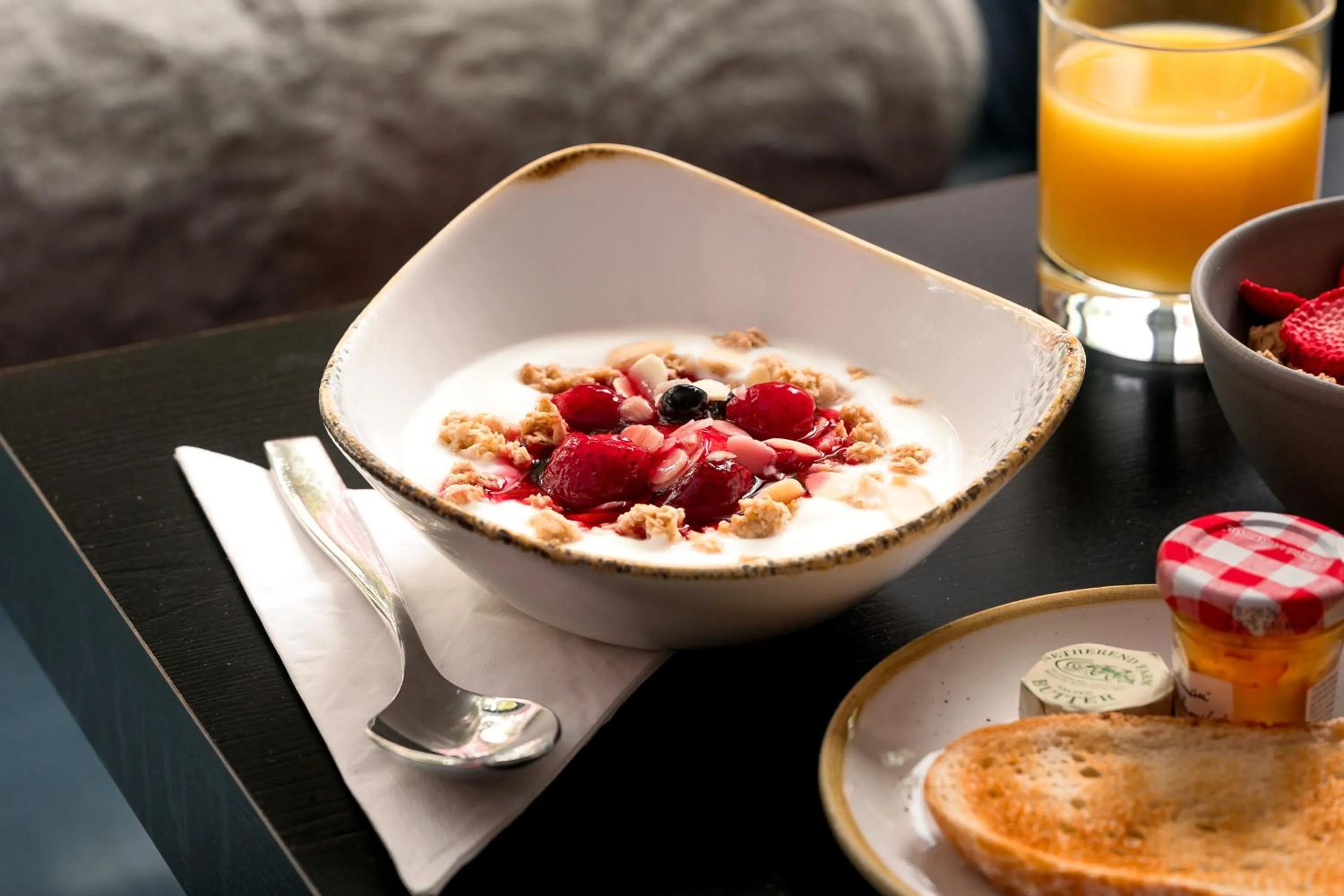 Restaurant/places to eat in voco London Marylebone by IHG