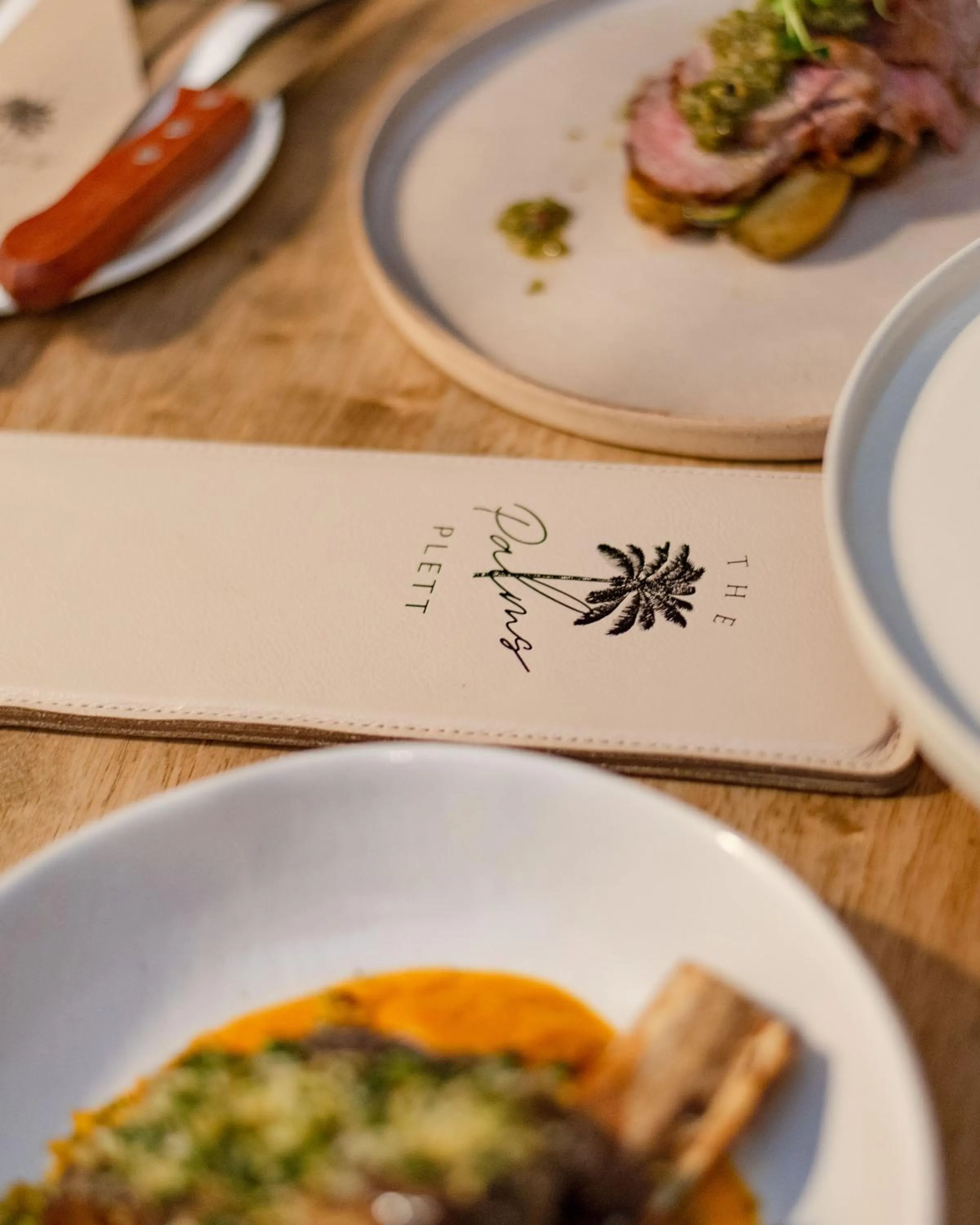 Food and drinks in The Ivory Haus