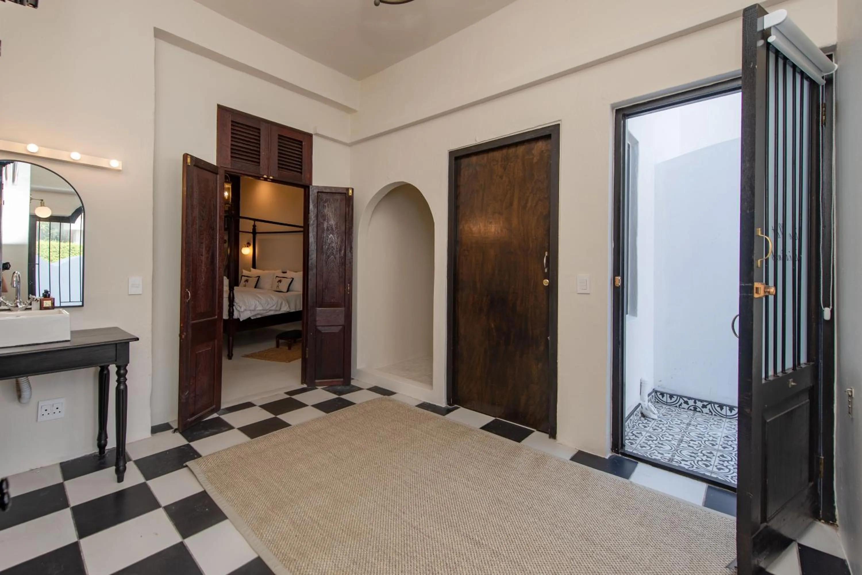 Shower in The Ivory Haus