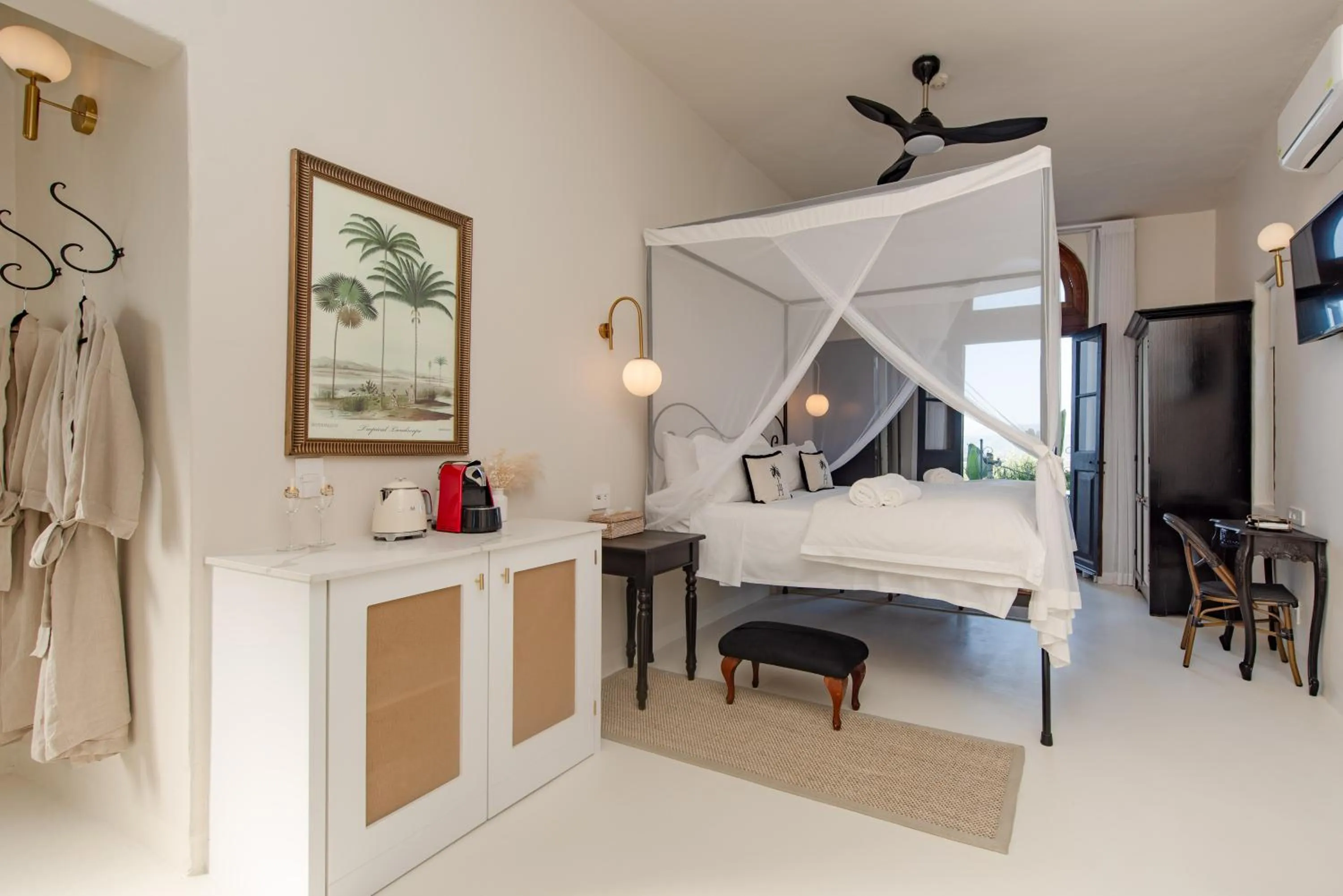 Bed in The Ivory Haus