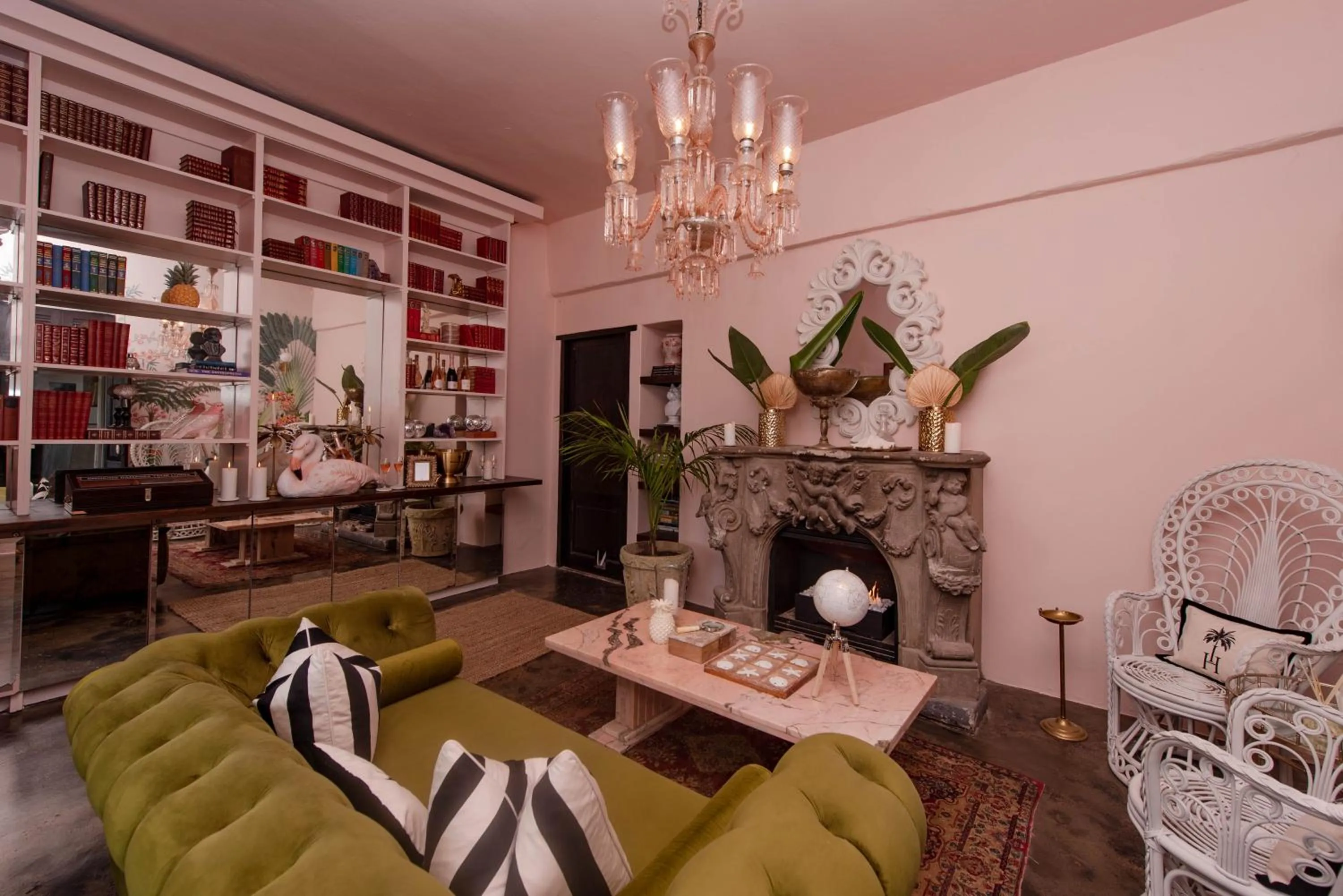 Restaurant/places to eat in The Ivory Haus