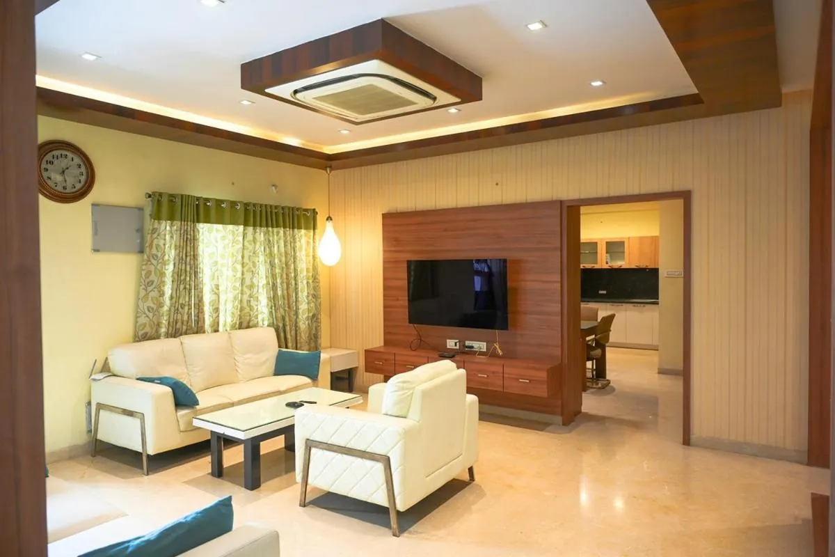 TV and multimedia in The Butterfly - Ramachandra Nagar