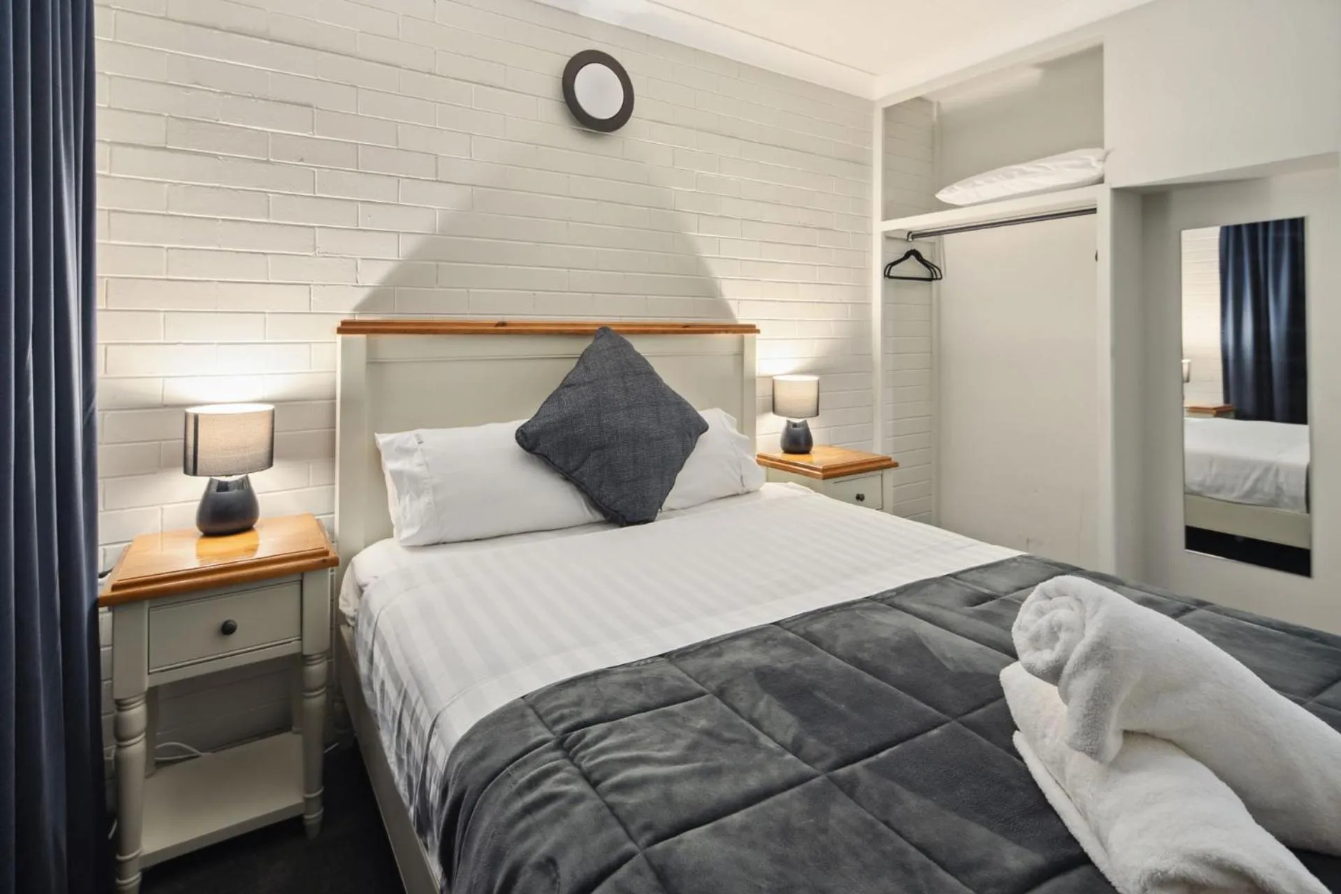 Bedroom, Bed in 549 Apartments