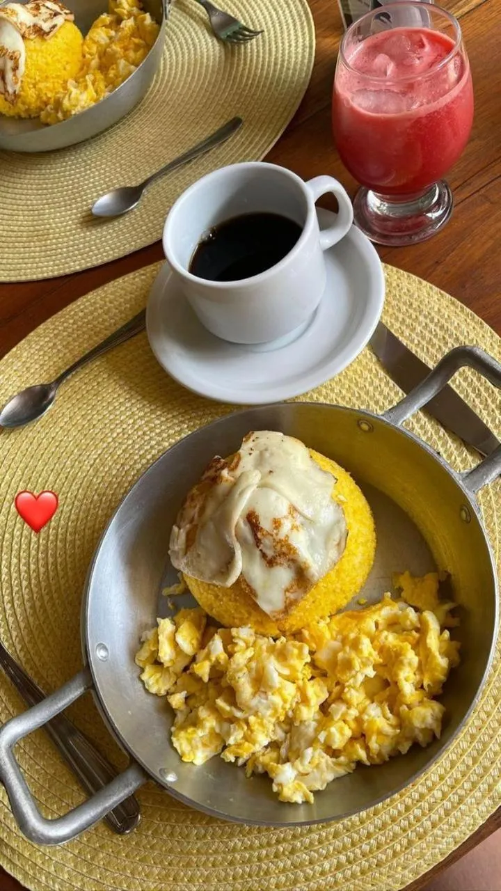 Breakfast in Pousada Del Mare