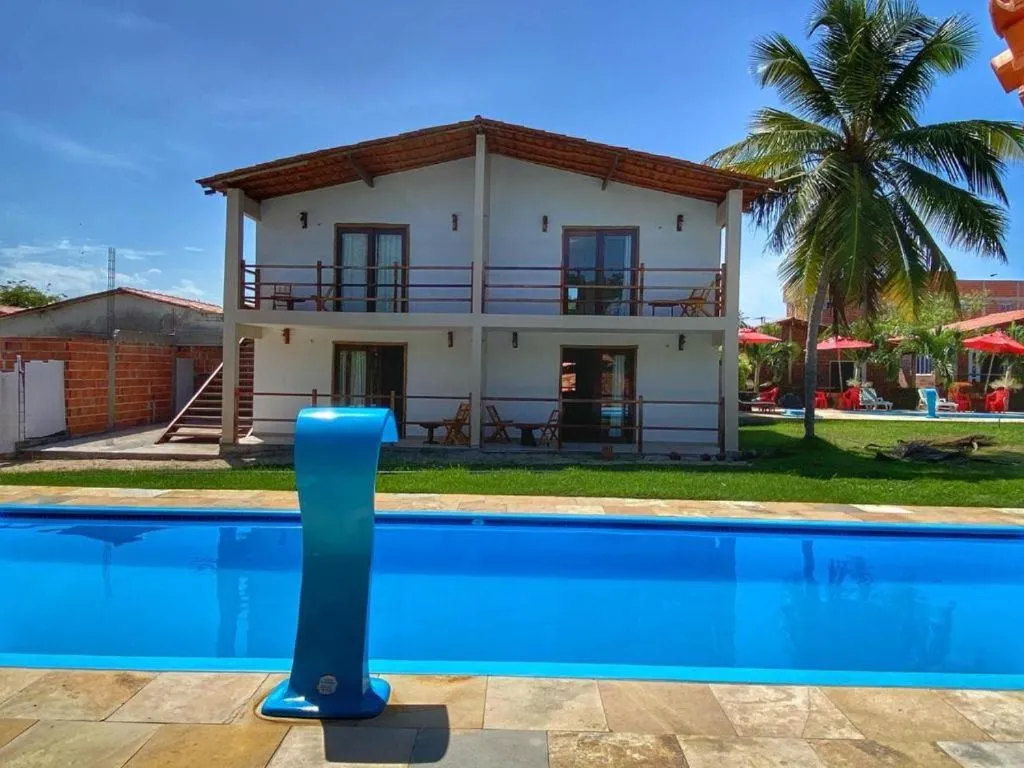 Swimming pool in Pousada Del Mare