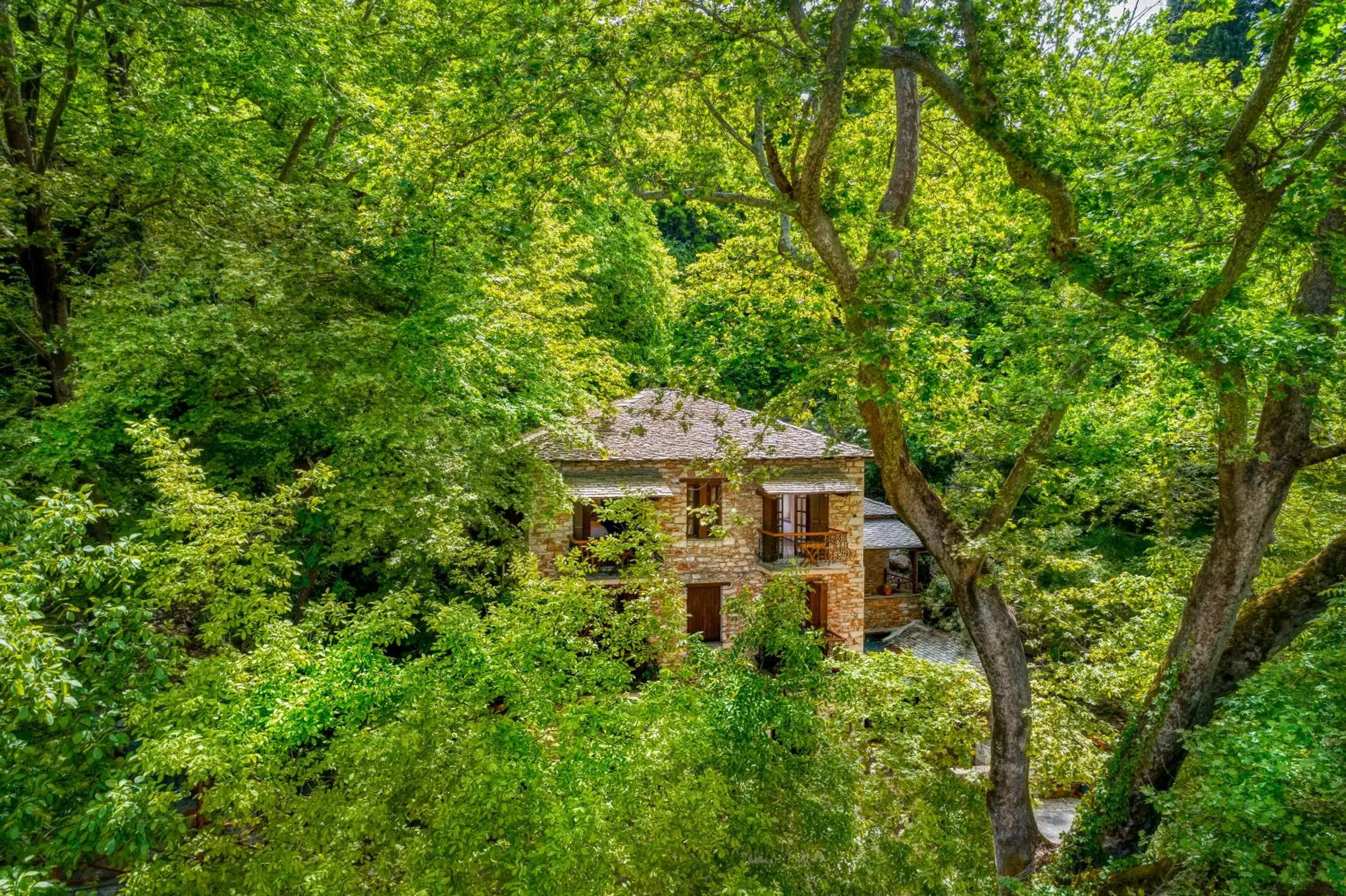 Bird's eye view in Palios Stathmos Bird's eye view in Palios Stathmos