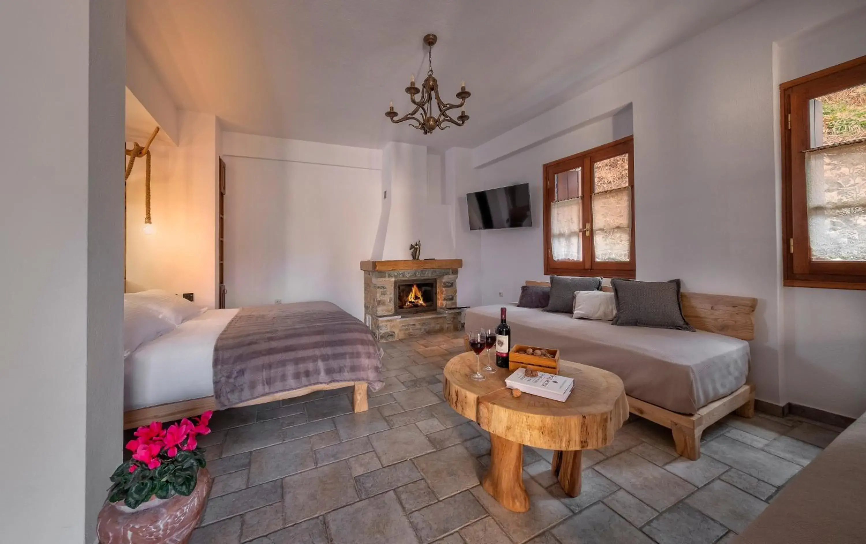 Food and drinks, Bed in Palios Stathmos Food and drinks, Bed in Palios Stathmos