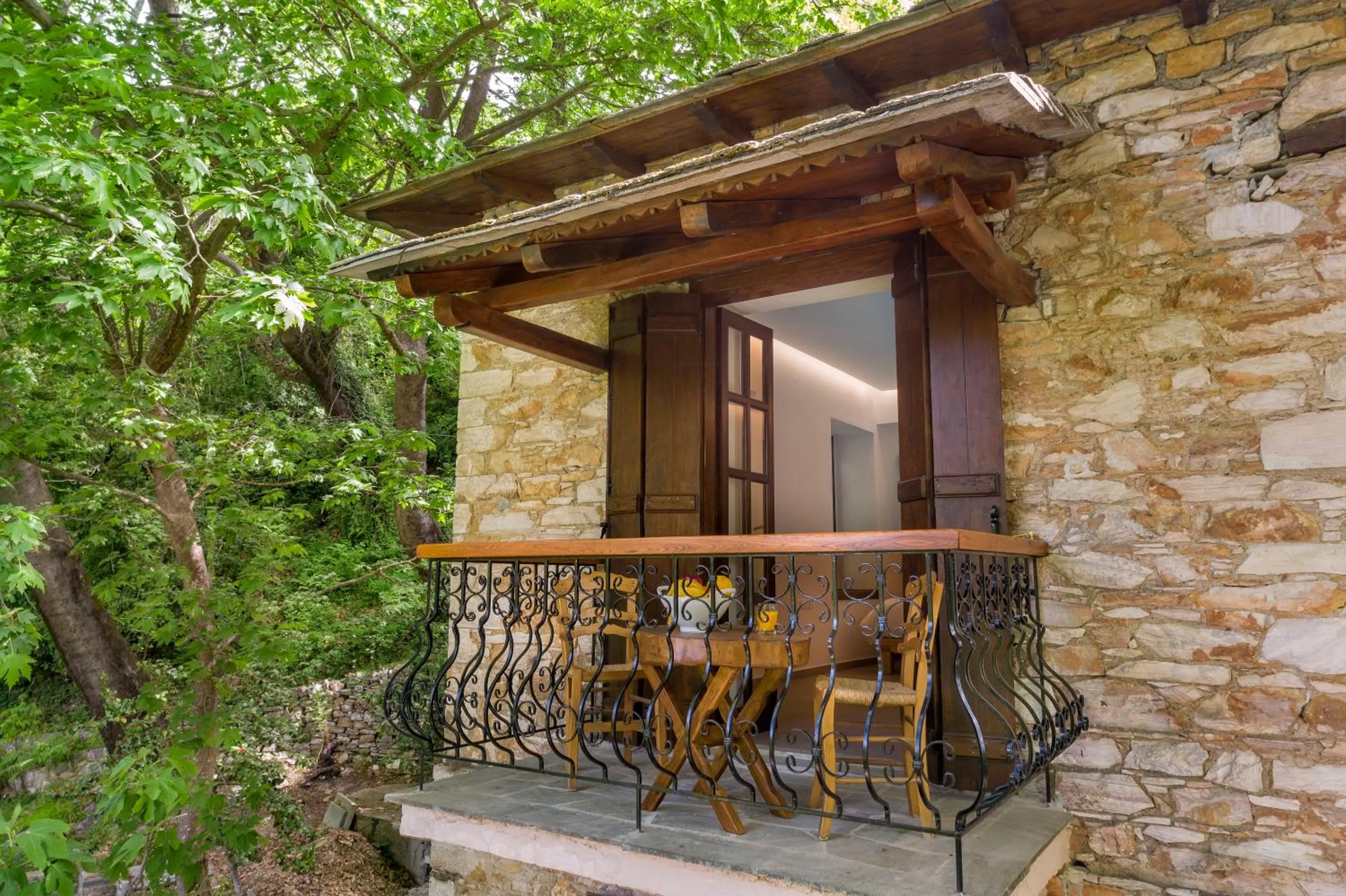 Balcony/Terrace in Palios Stathmos