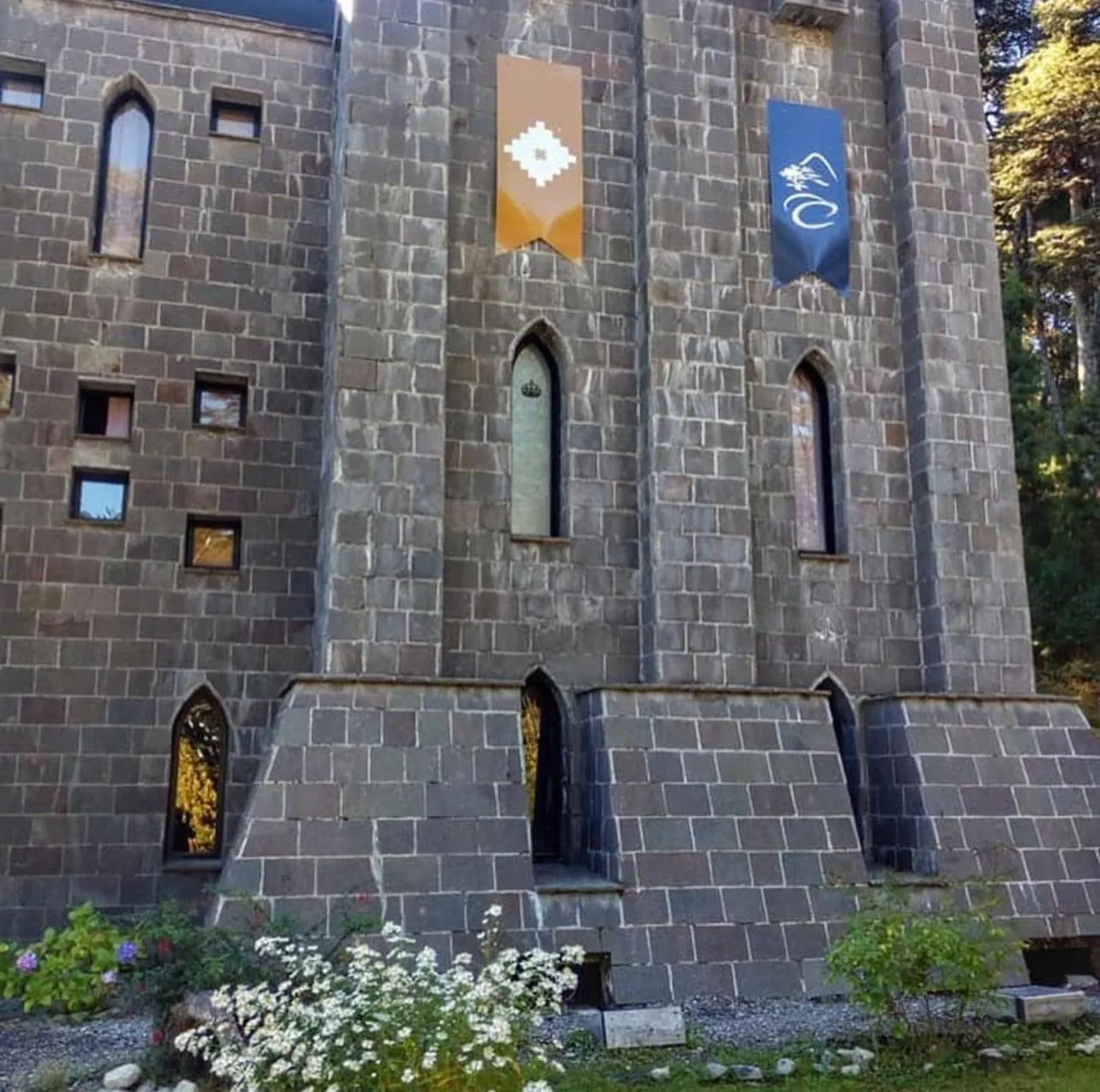 Day in Del Caballero Hotel