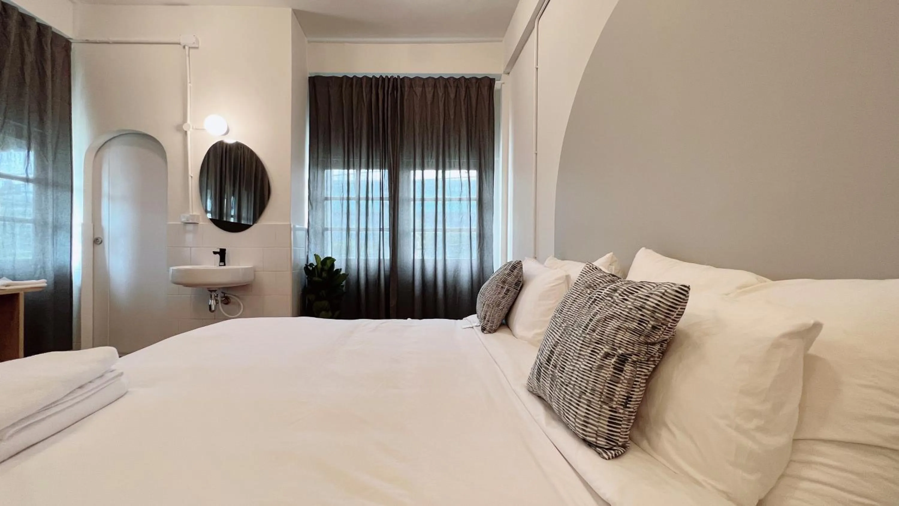 Bed in La Moon House