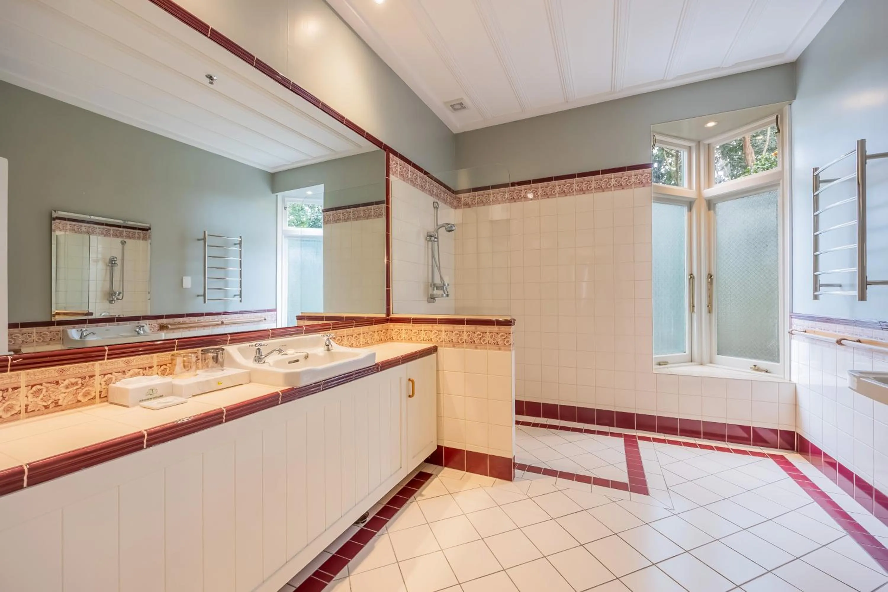 Shower in Aachen House