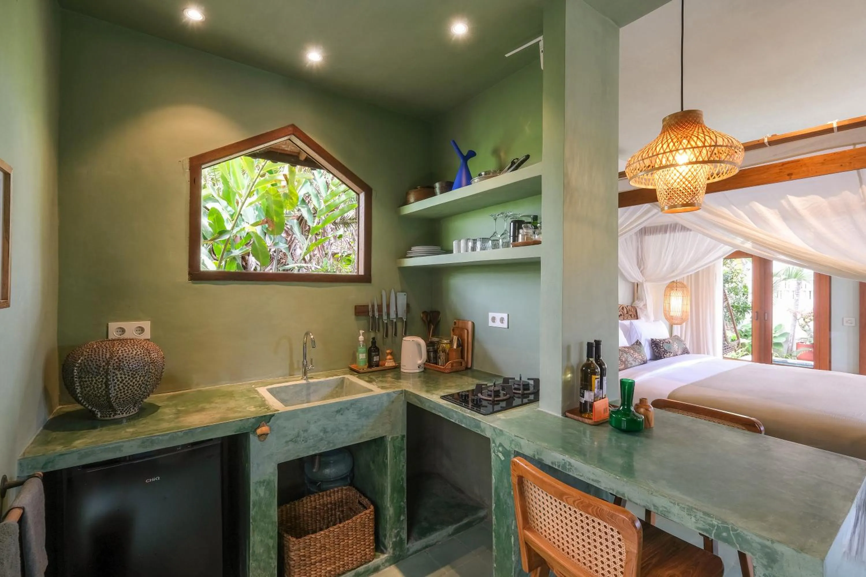 Kitchen or kitchenette, Bed in Rumah Senang - Walk to Beach