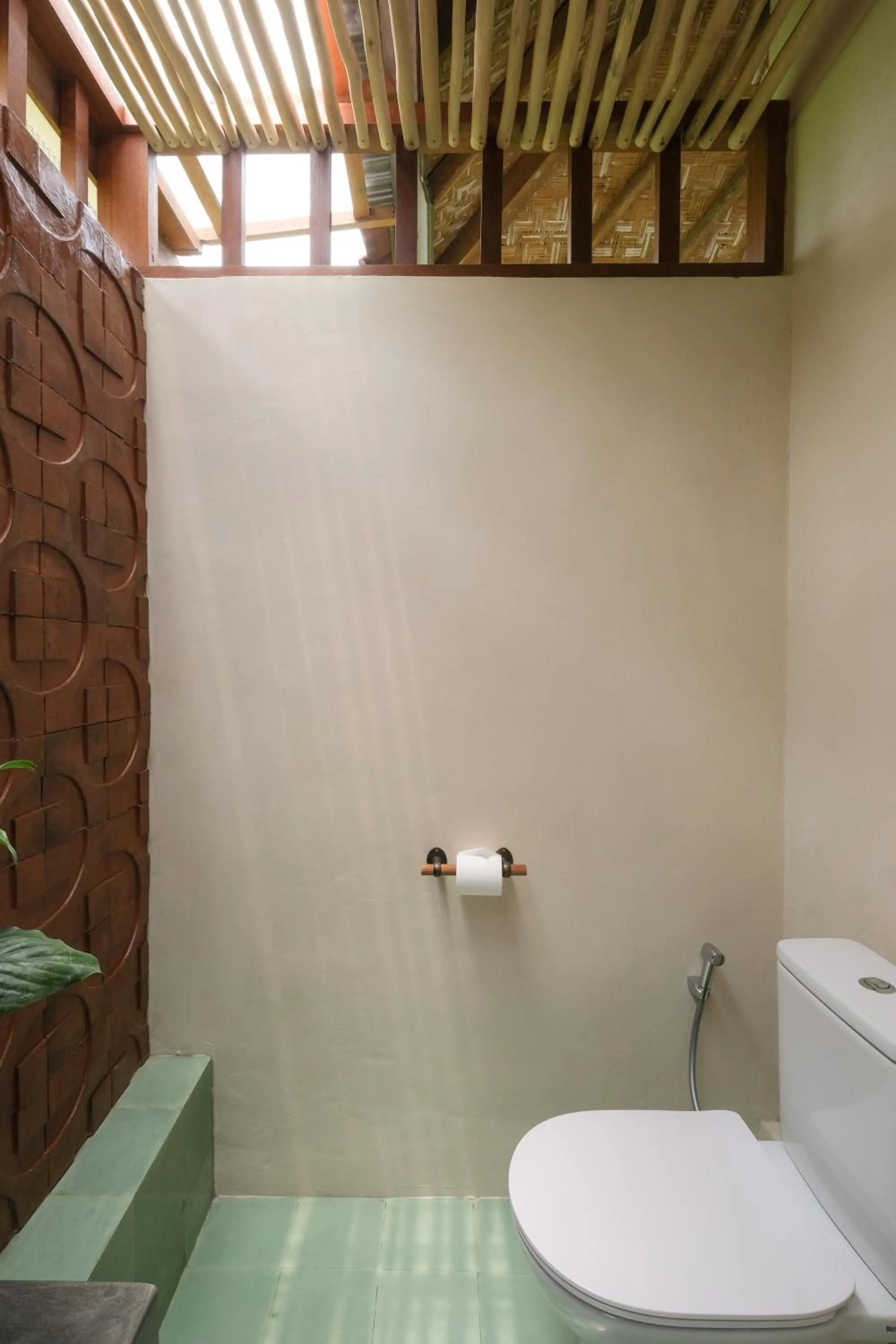 Toilet in Rumah Senang - Walk to Beach