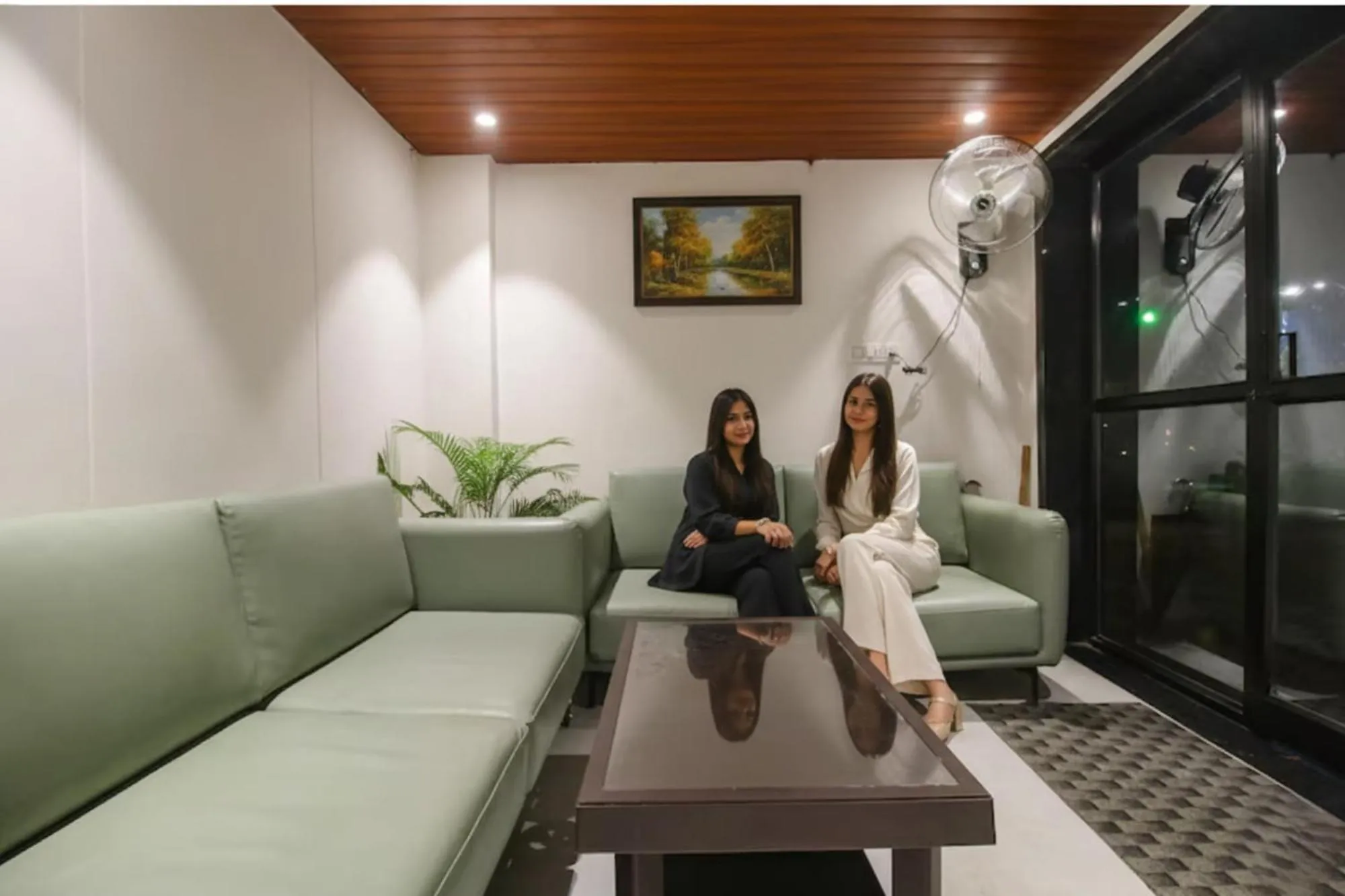 Seating area in FabHotel Sharma & Vishnu Garden