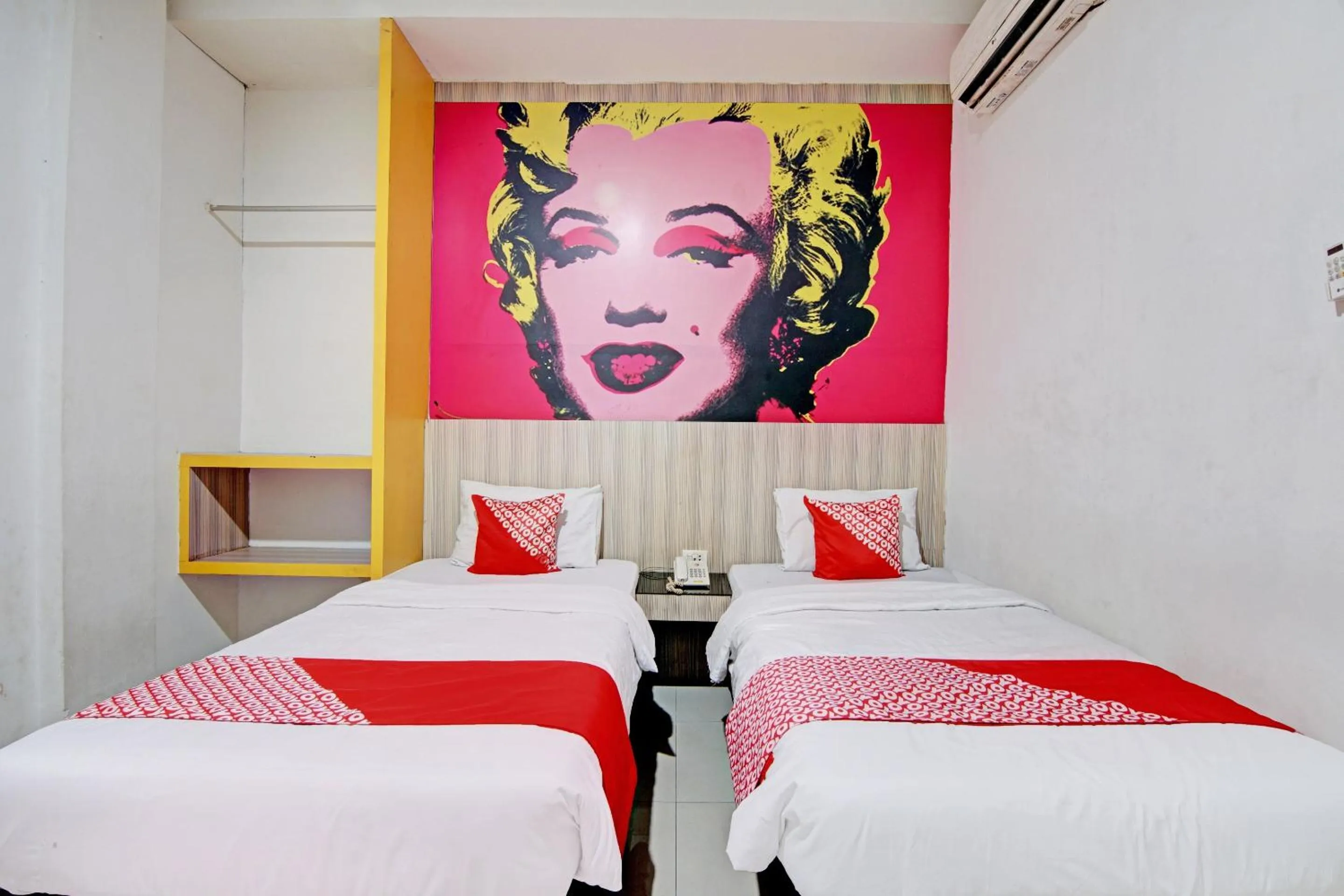 Bedroom, Bed in Hotel O Celine Home Syariah