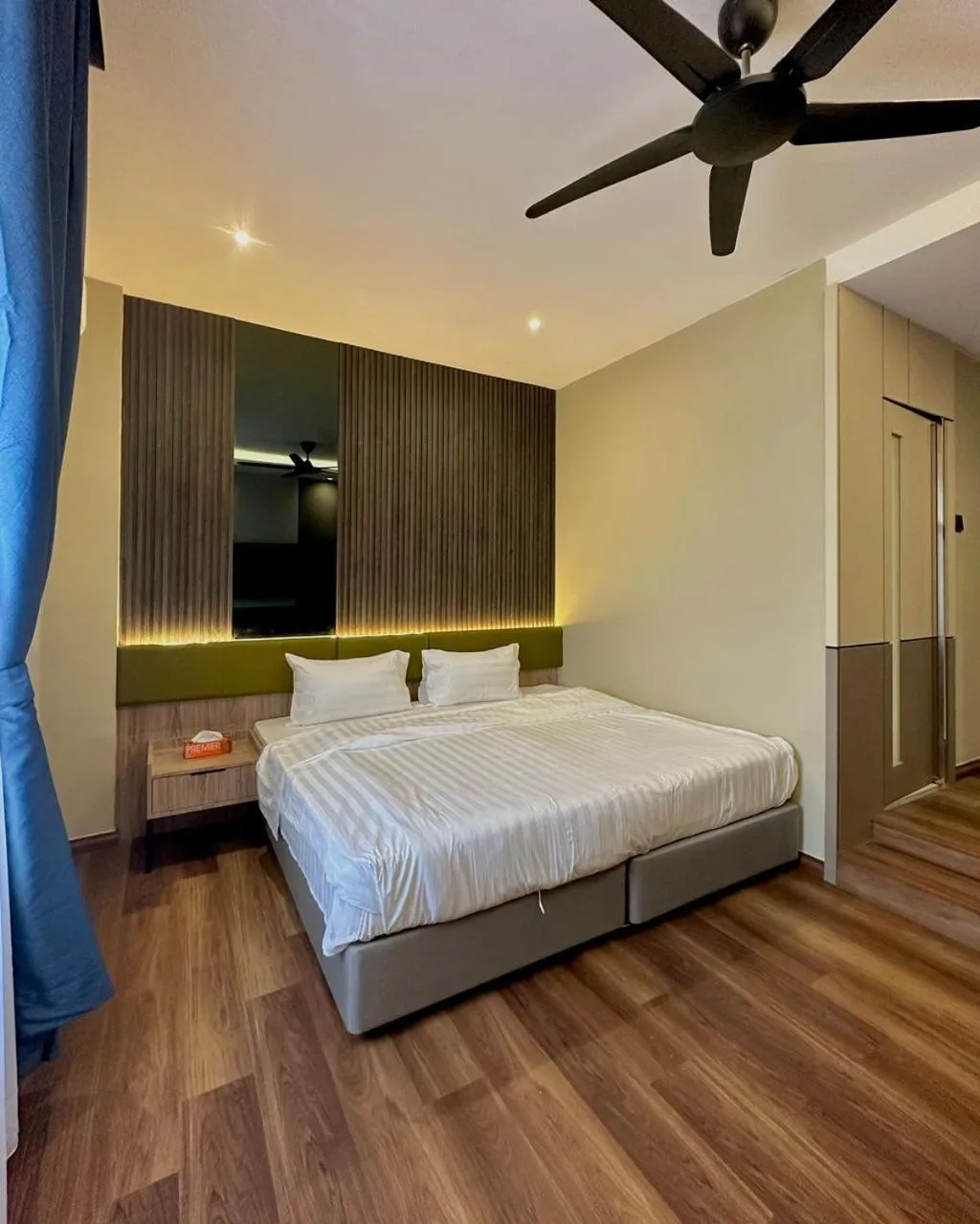 Bed in I-VISTA HOTEL