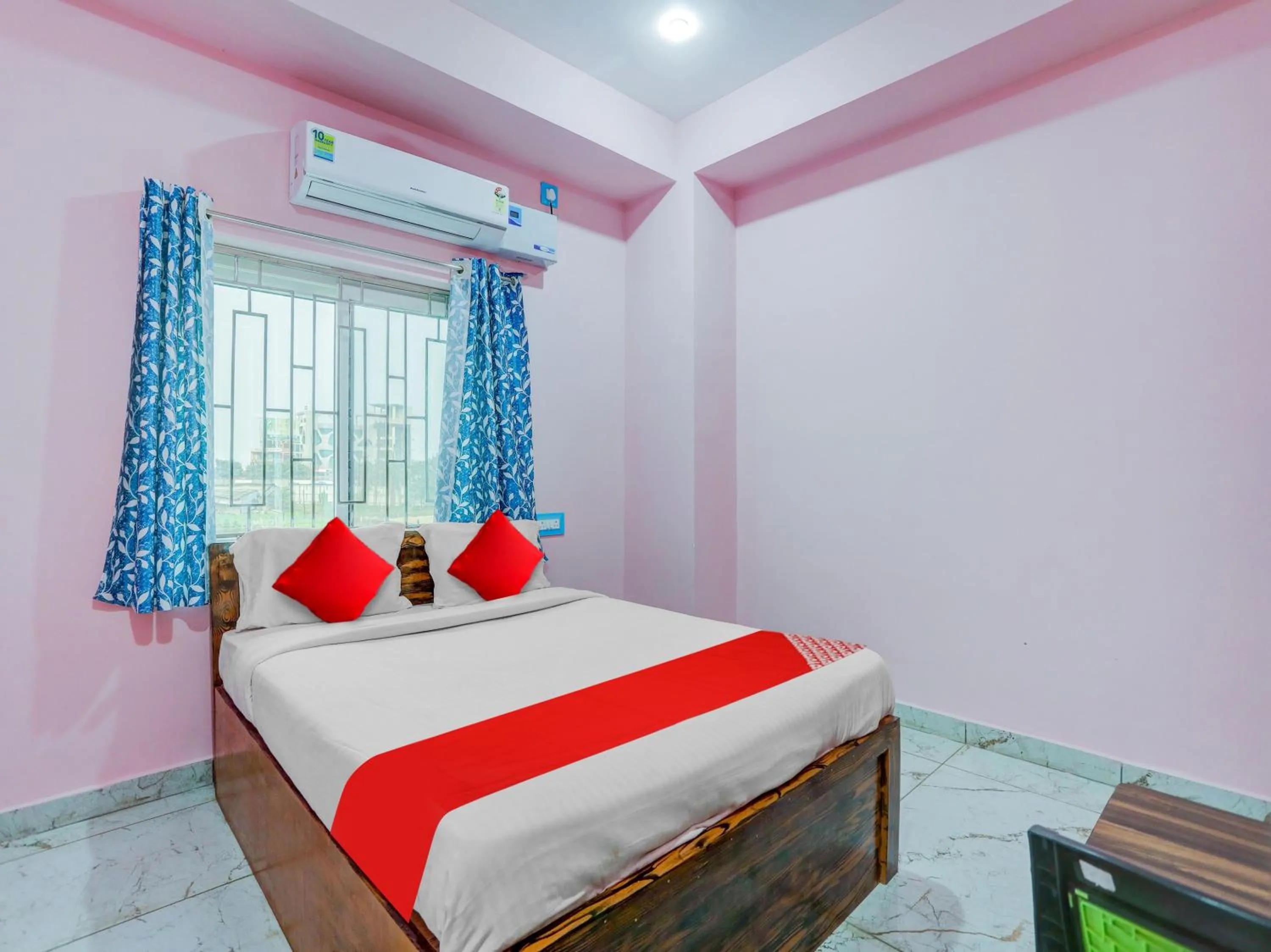 Bedroom, Bed in Hotel O Kalinga Inn