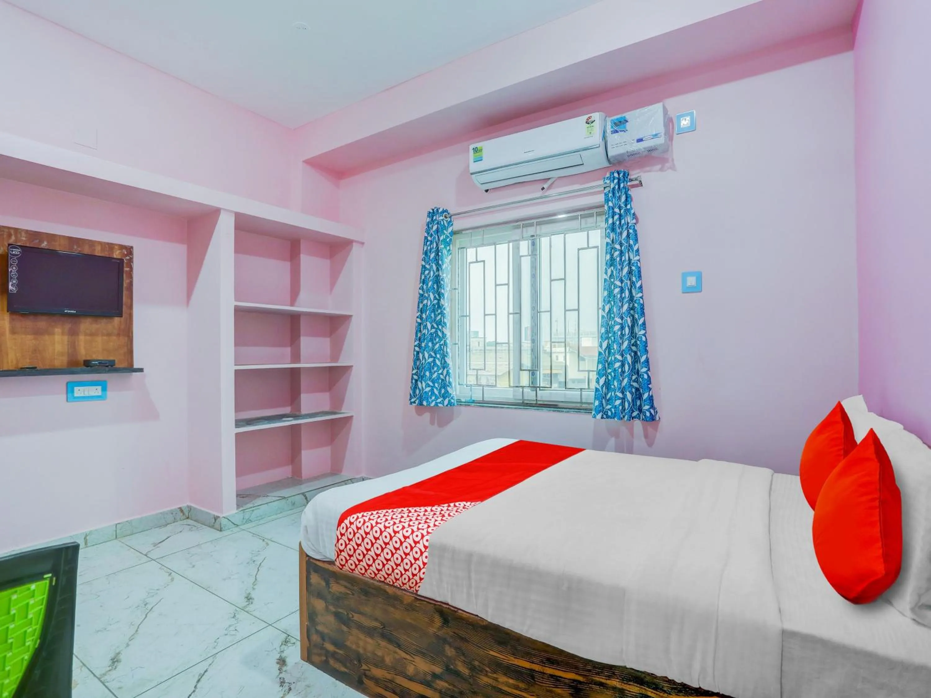 Bedroom, Bed in Hotel O Kalinga Inn