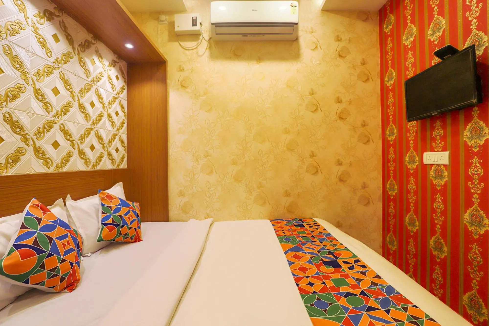 Bed in FabHotel Joy Residency