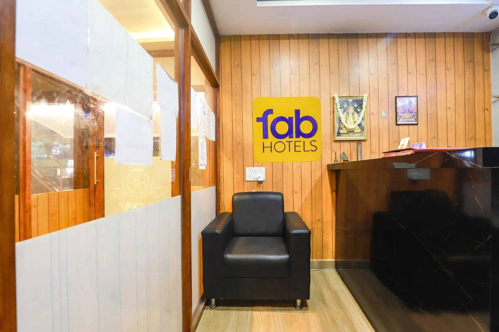 Lobby or reception in FabHotel Joy Residency