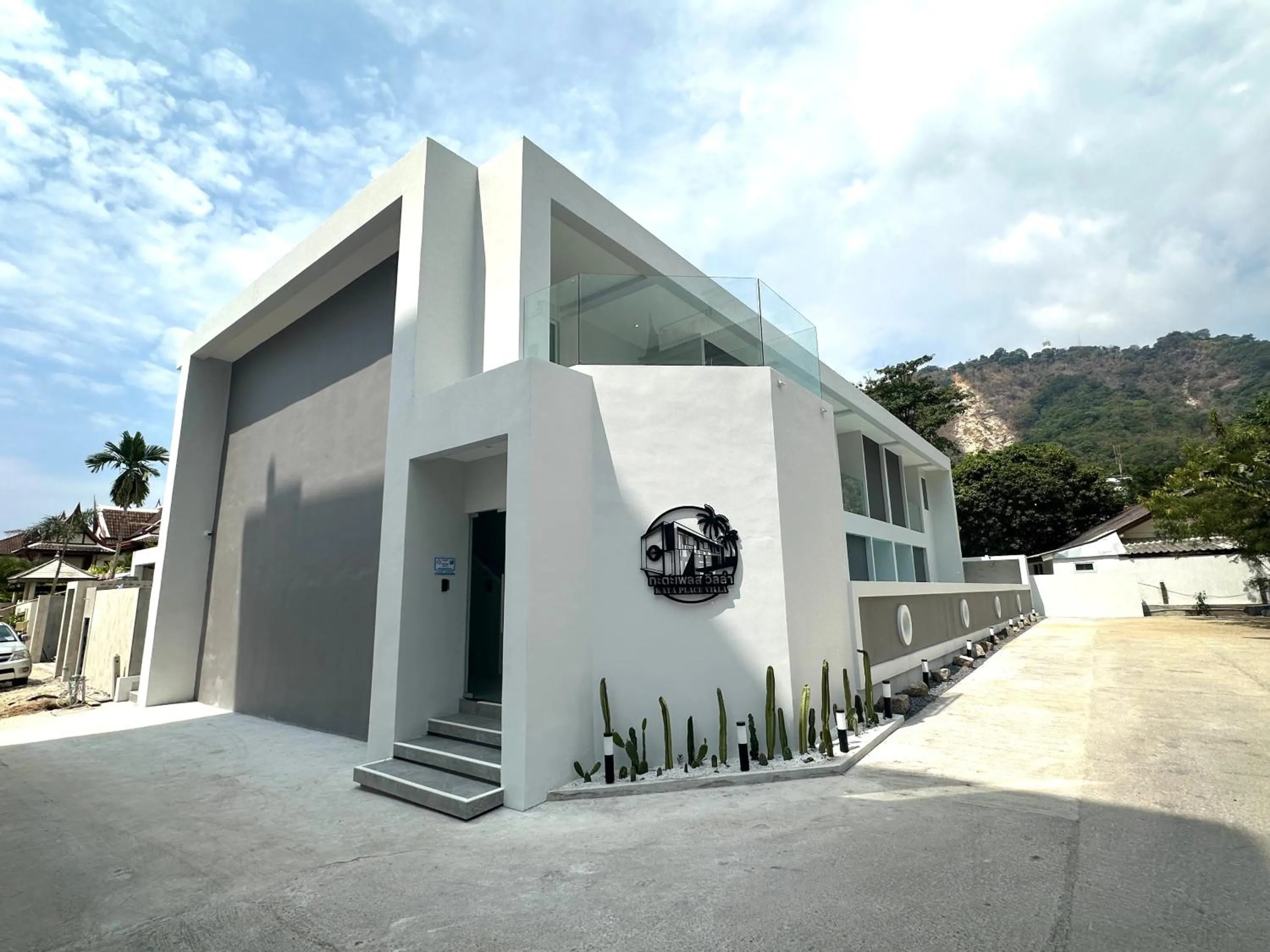 Property building in Kata Place Villa