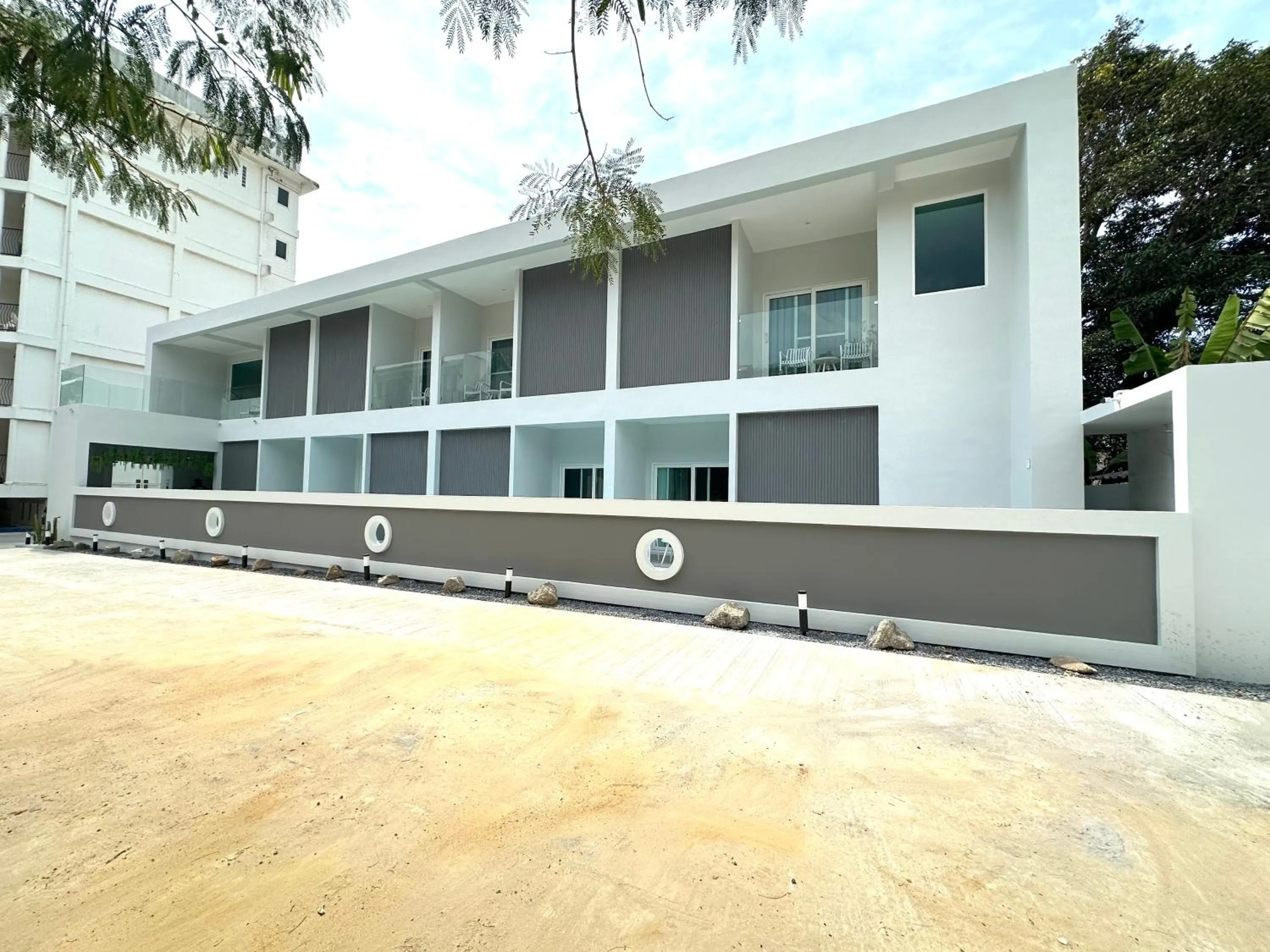 Property building in Kata Place Villa