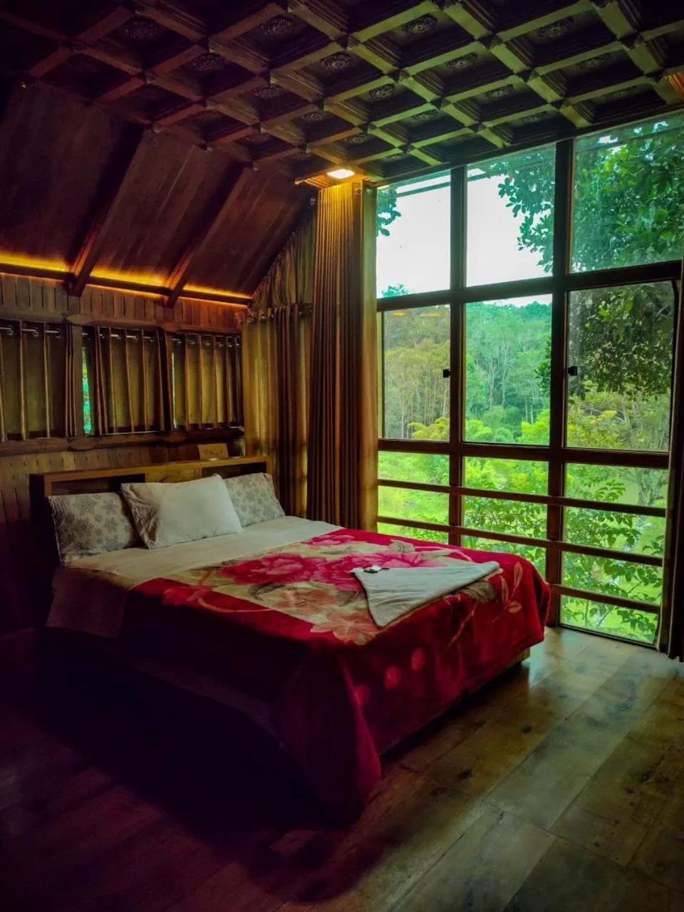 Bed in Tree House Wayanad