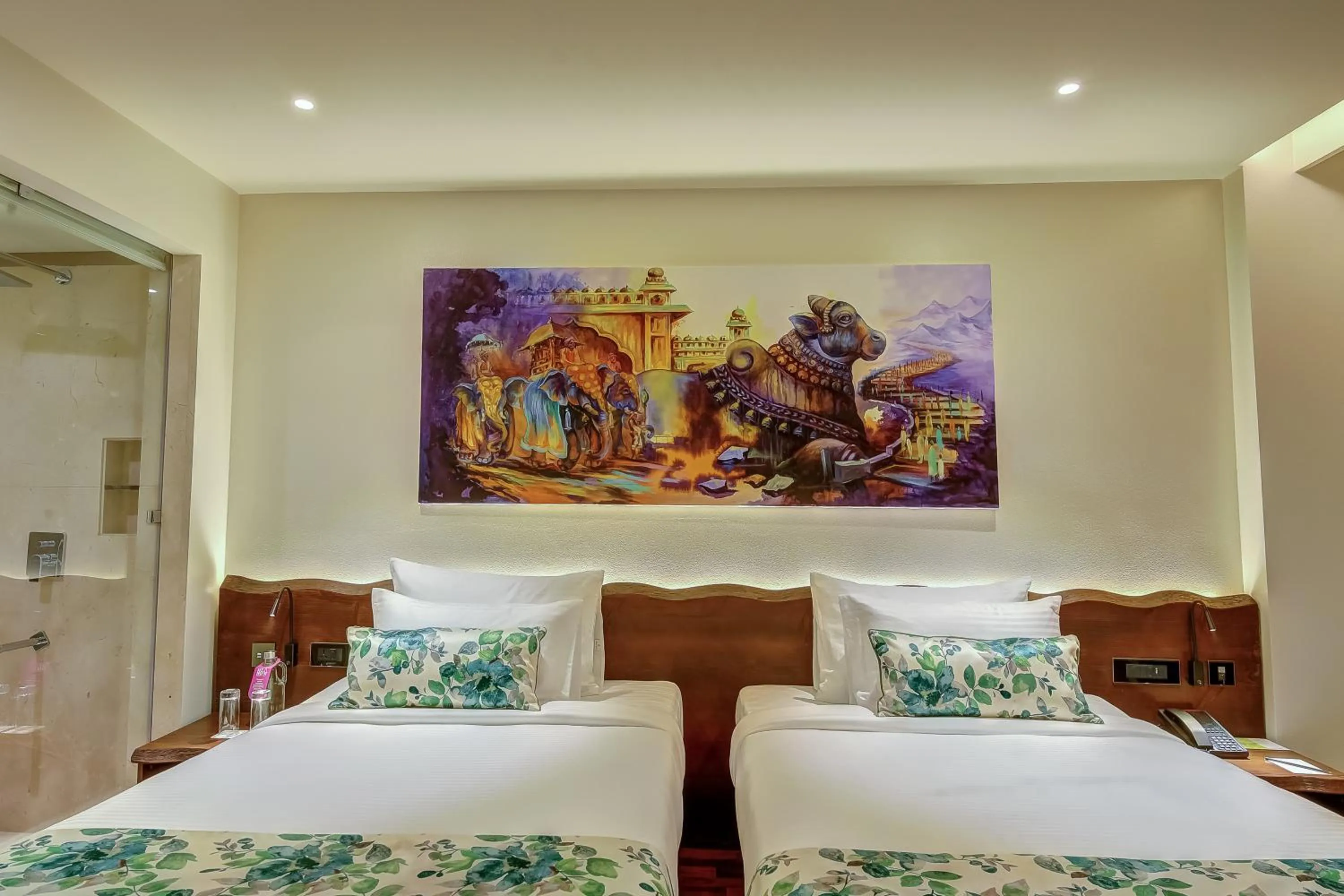 Bed in Regenta Central Javaji Mysore