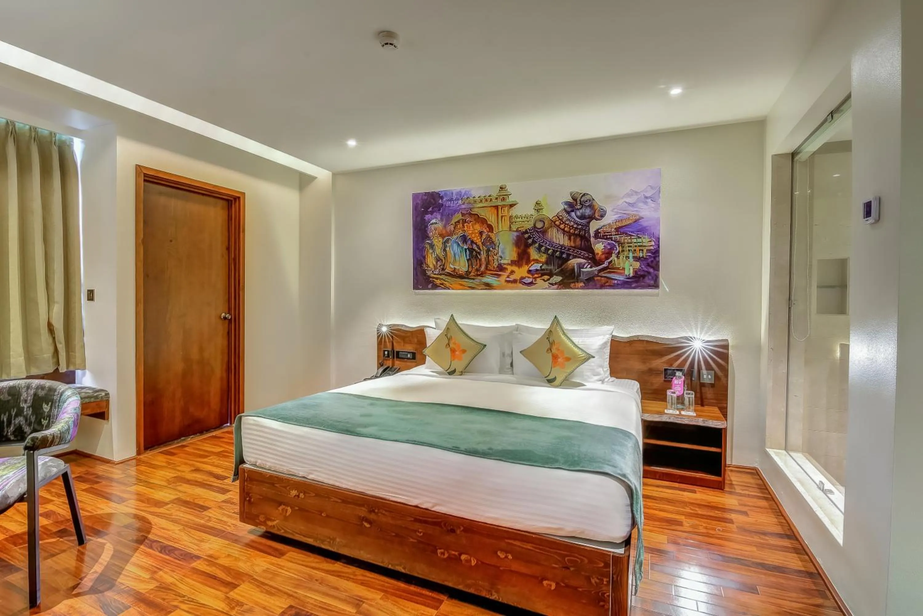 Bed in Regenta Central Javaji Mysore