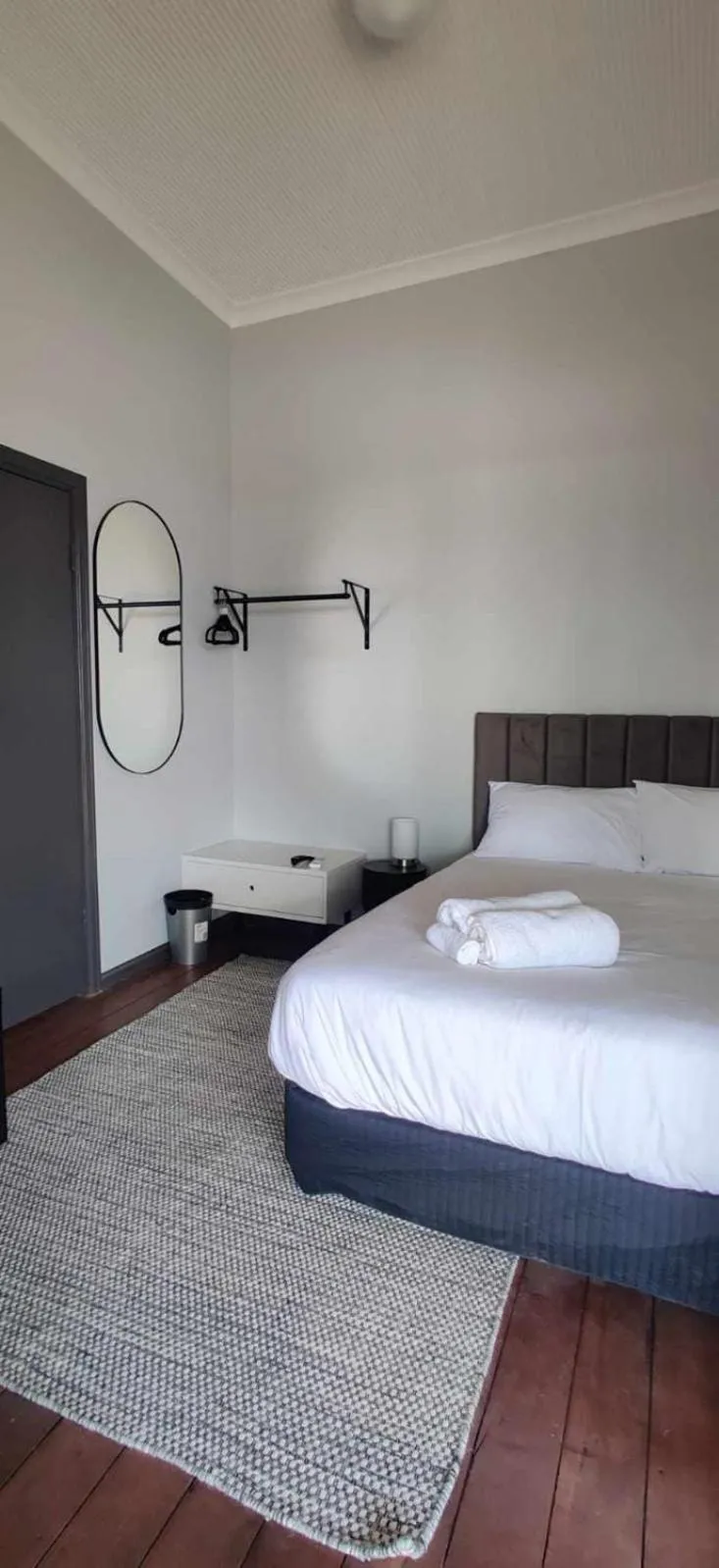 Bed in The Federal Hotel